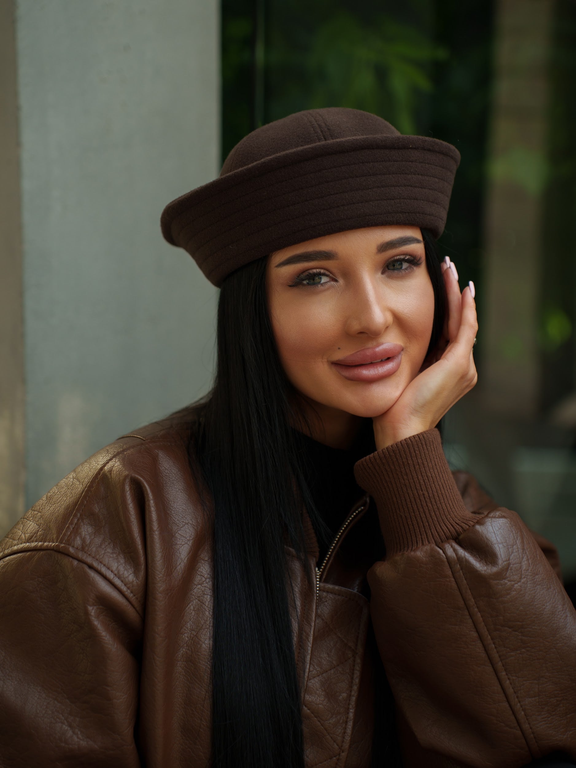 Sailor Collare Hat in Dark Chocolate