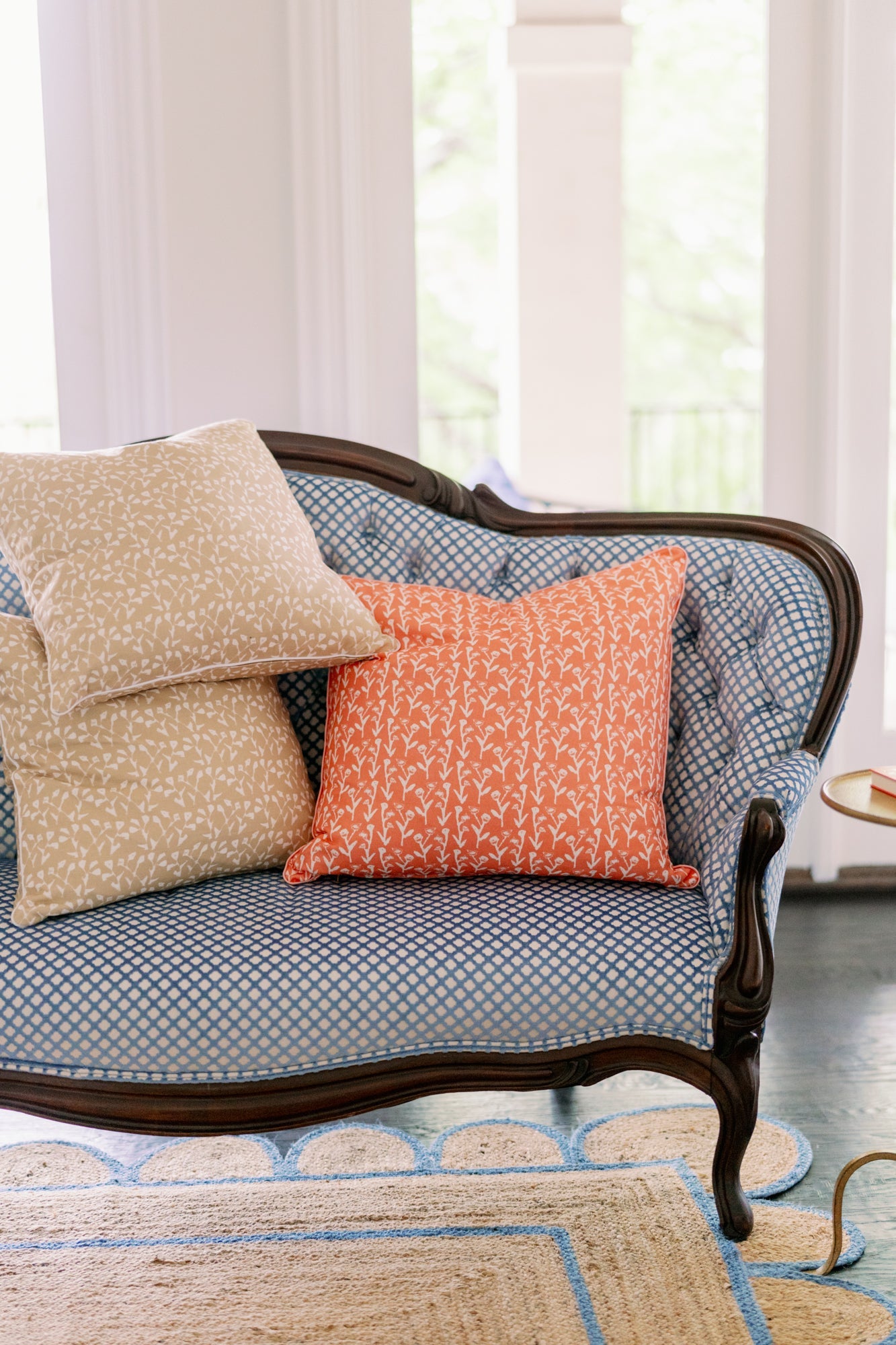 Genevieve Throw Pillow (Linen)