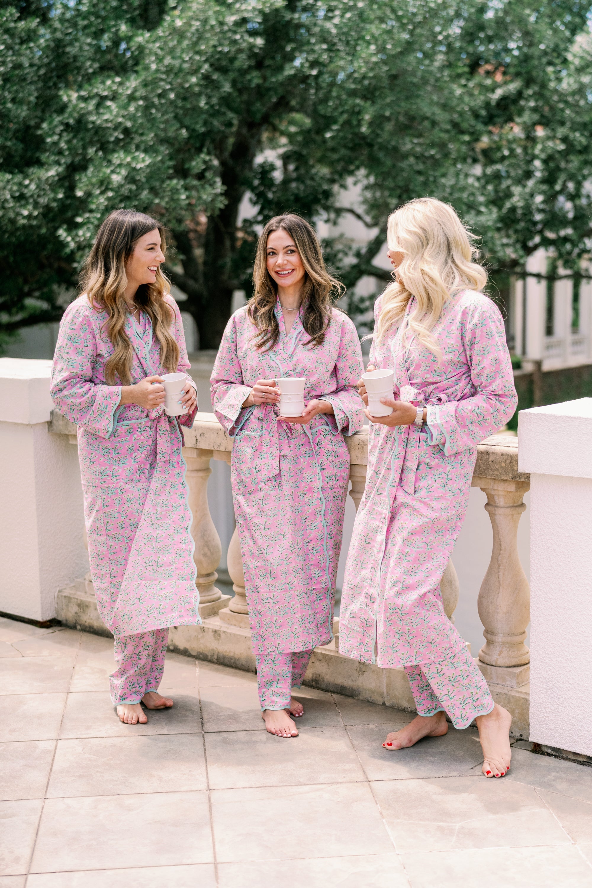 Adult Sydney Robe (Tulip Pink)