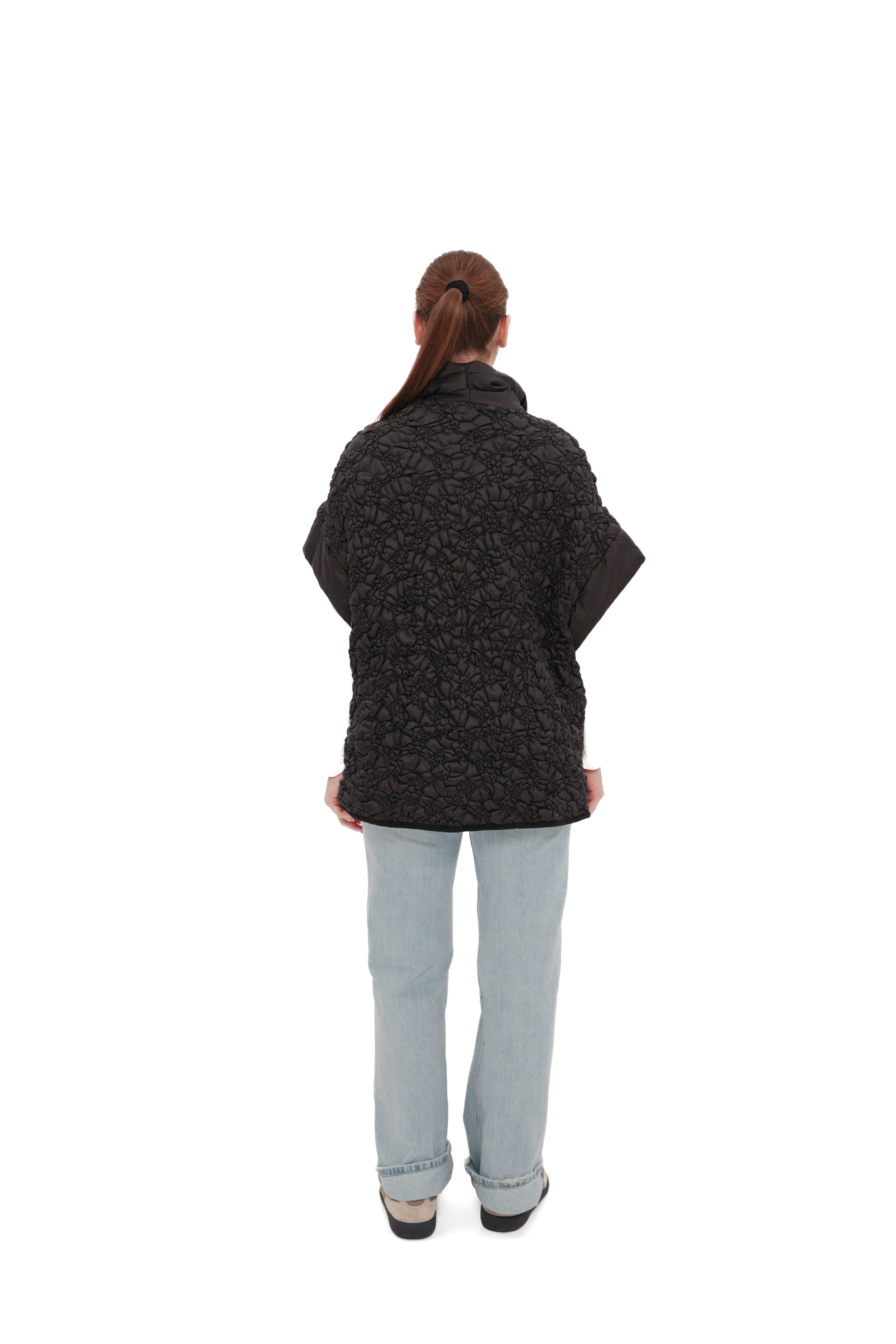 ⇆ Reversible 2 in 1 Loft Vest in Black