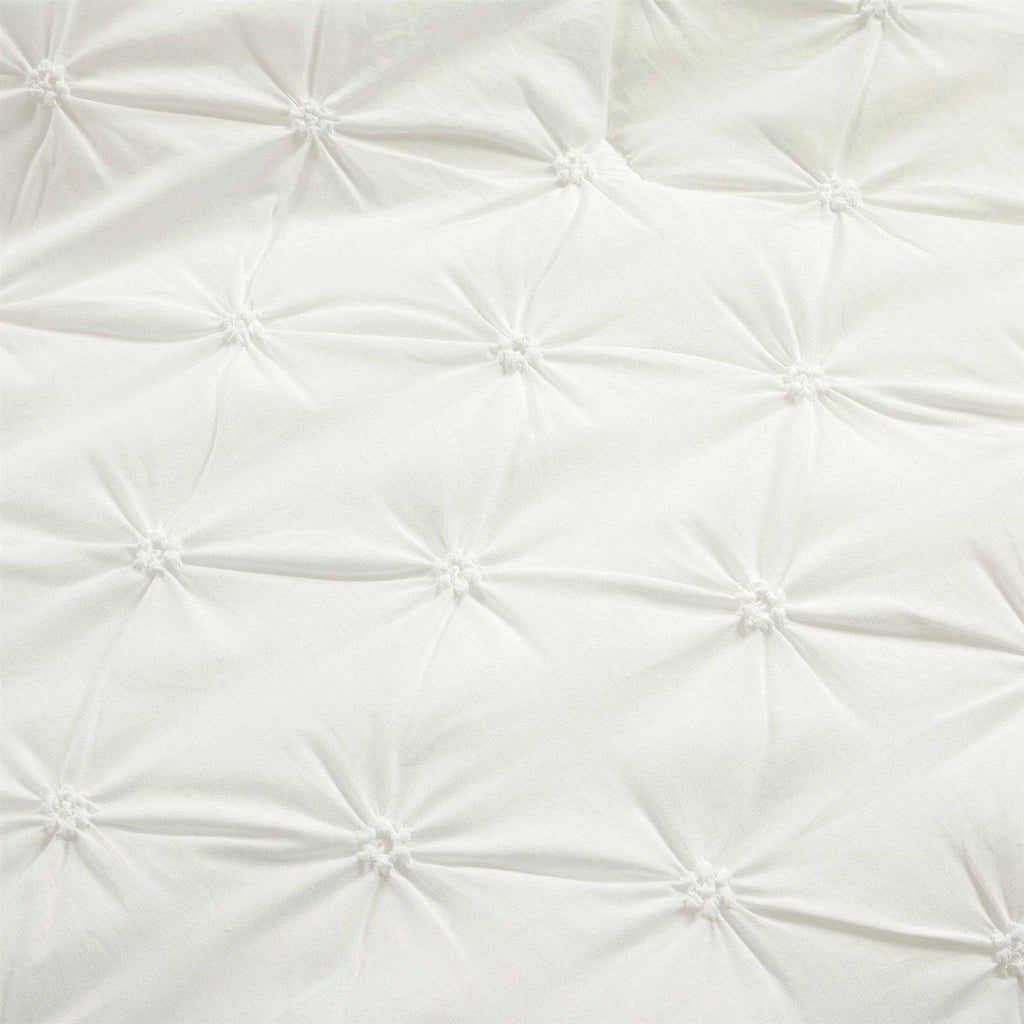 King Size Soft Pleated Cotton 3 Piece Comforter Set White