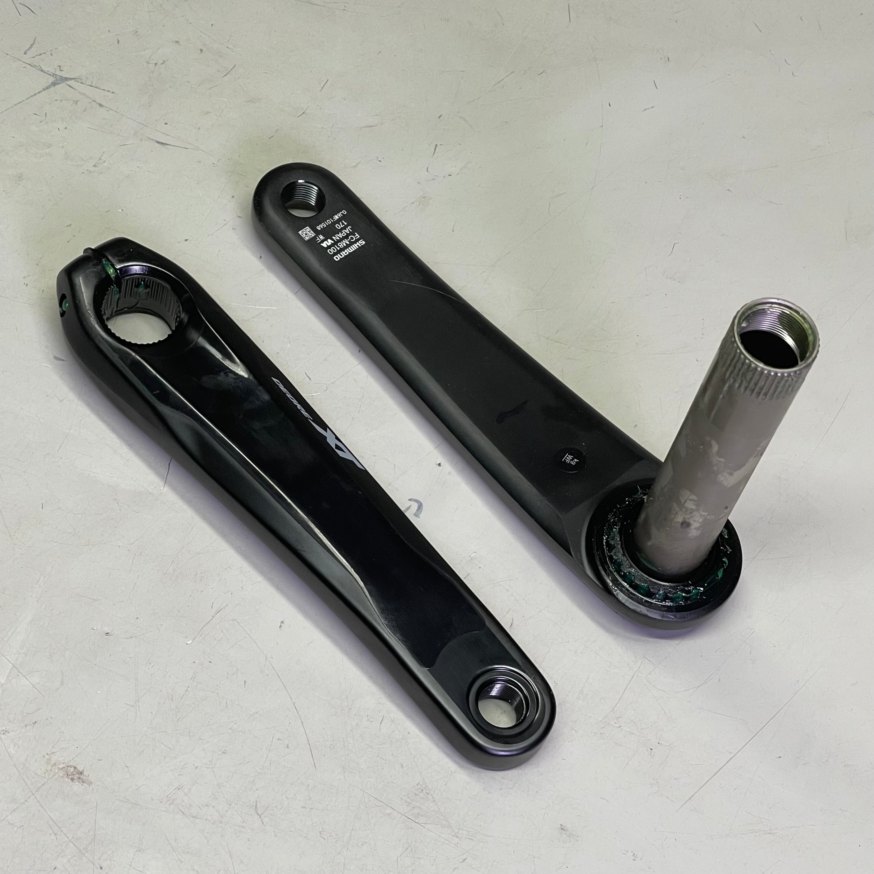 SHIMANO Deore XT Crankset 12-Speed 8.5" x 2" x 1" Black FC-M8100-1