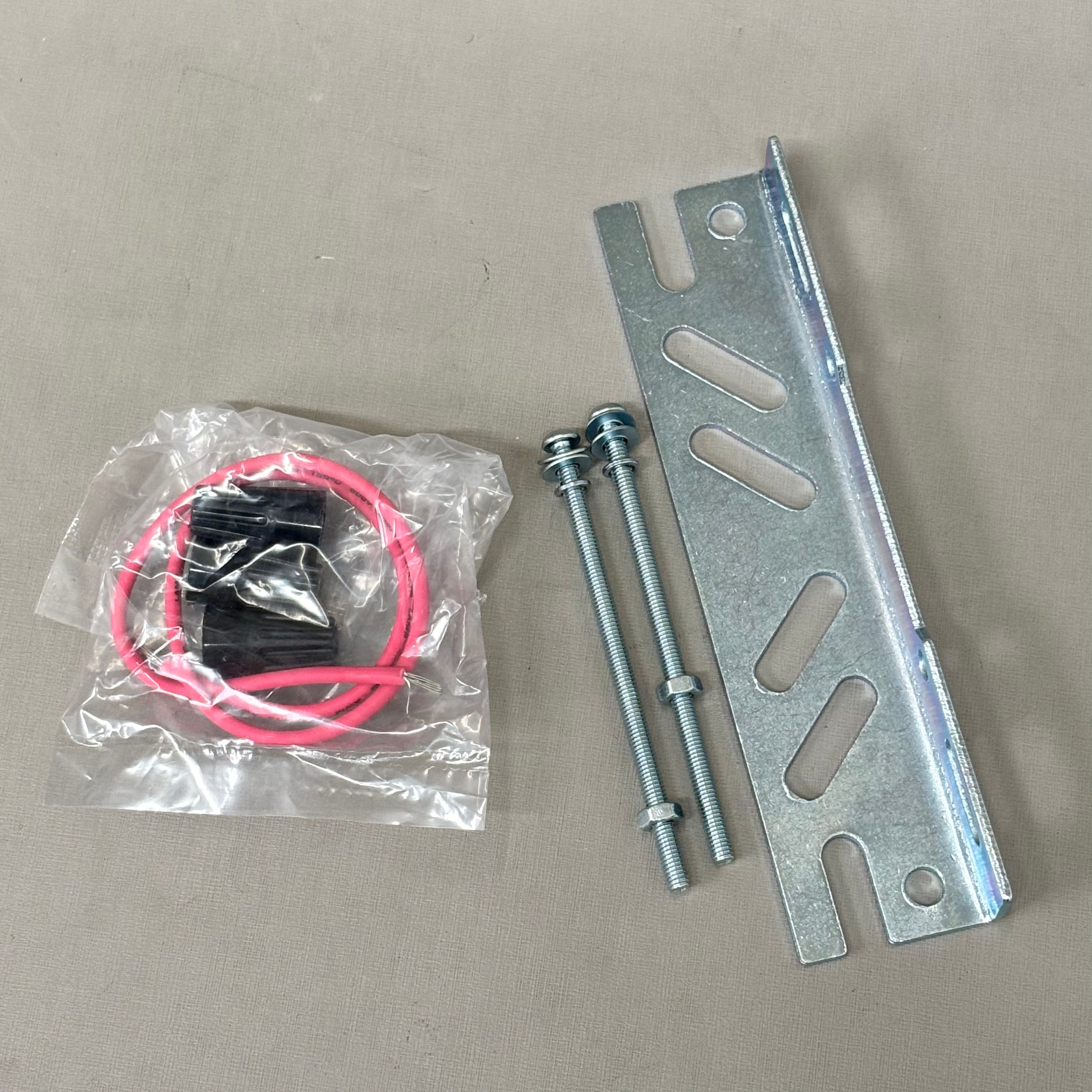 PLUSRITE Probe Start Metal Halide Ballast Kit 175 Watt M57 5 Tap BAMH175-CWA/V5