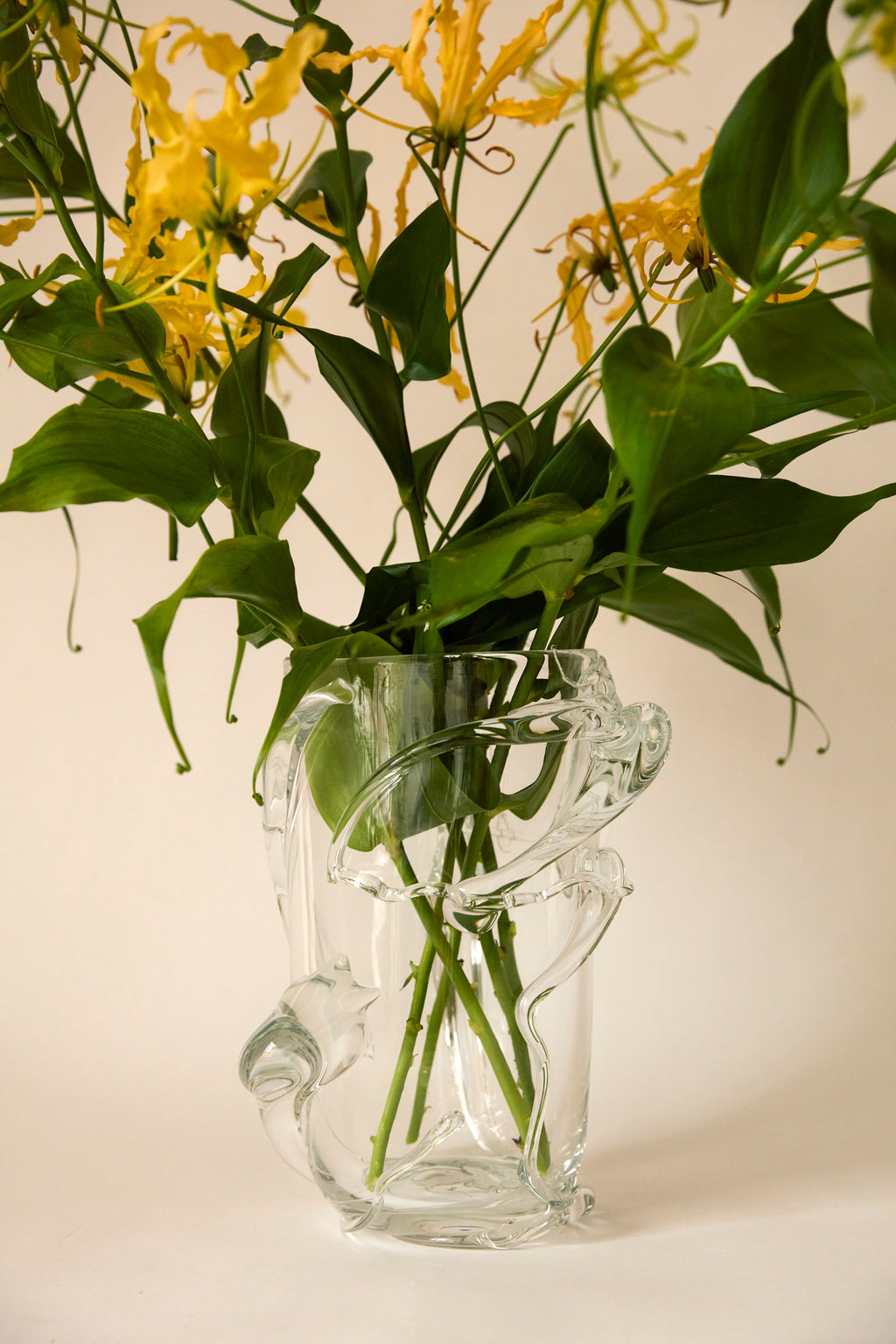 vine vase