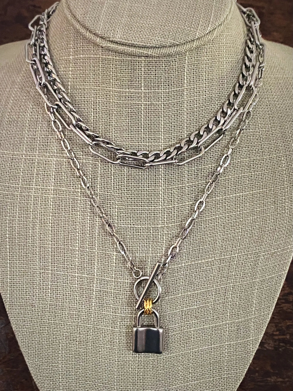 CAMDEN LOCK NECKLACE