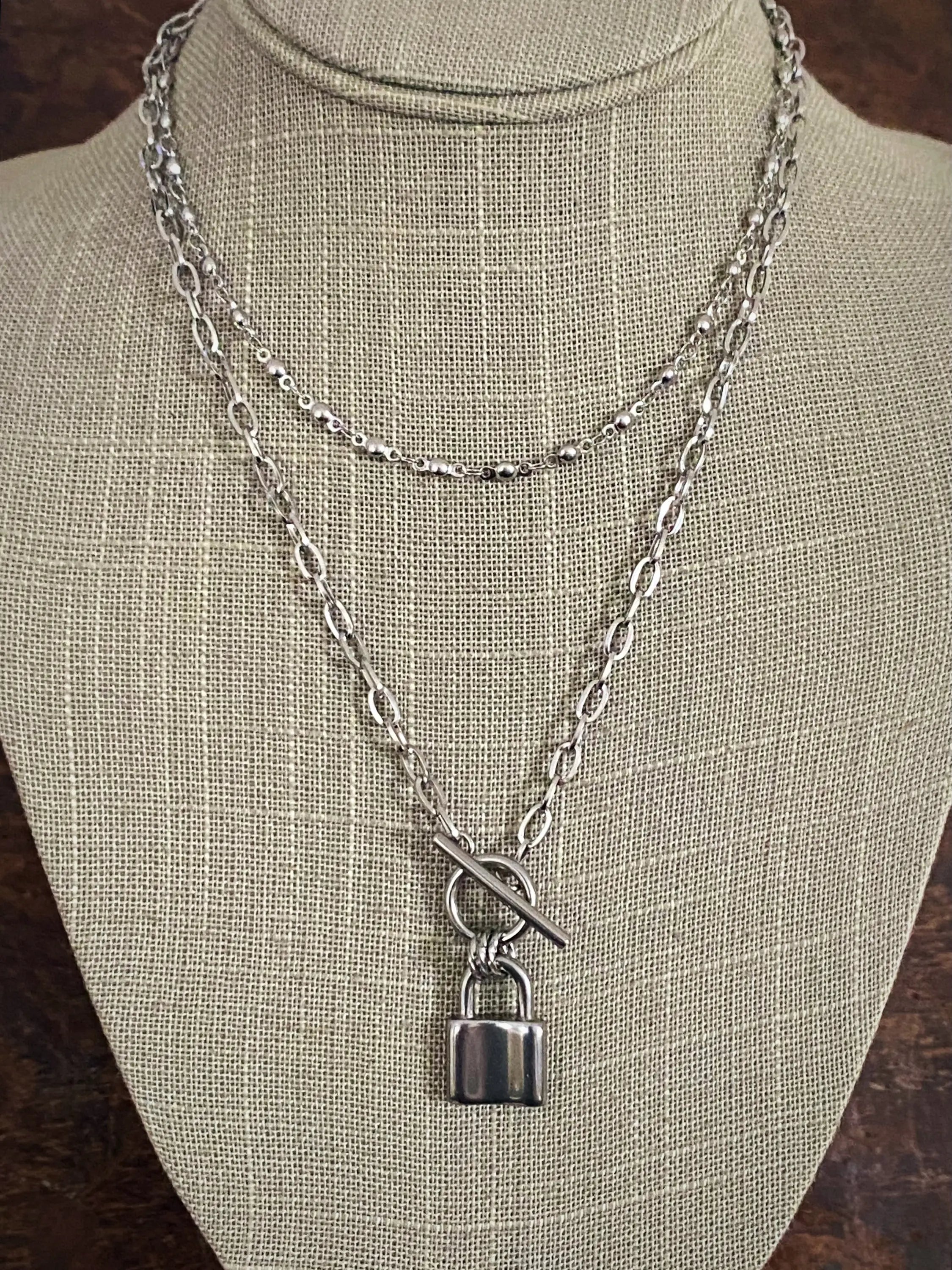 CAMDEN LOCK NECKLACE