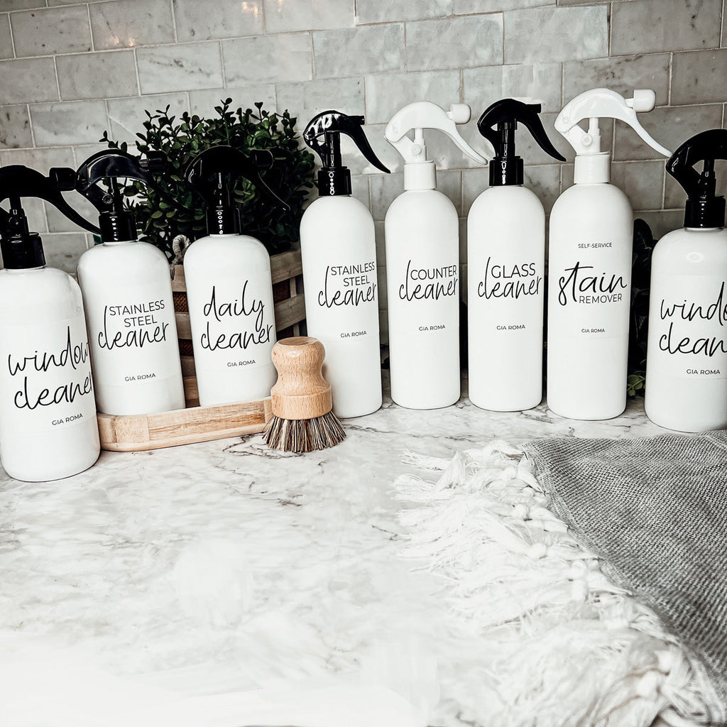 16oz Plastic Spray Bottles With White Or Black Waterproof Labels