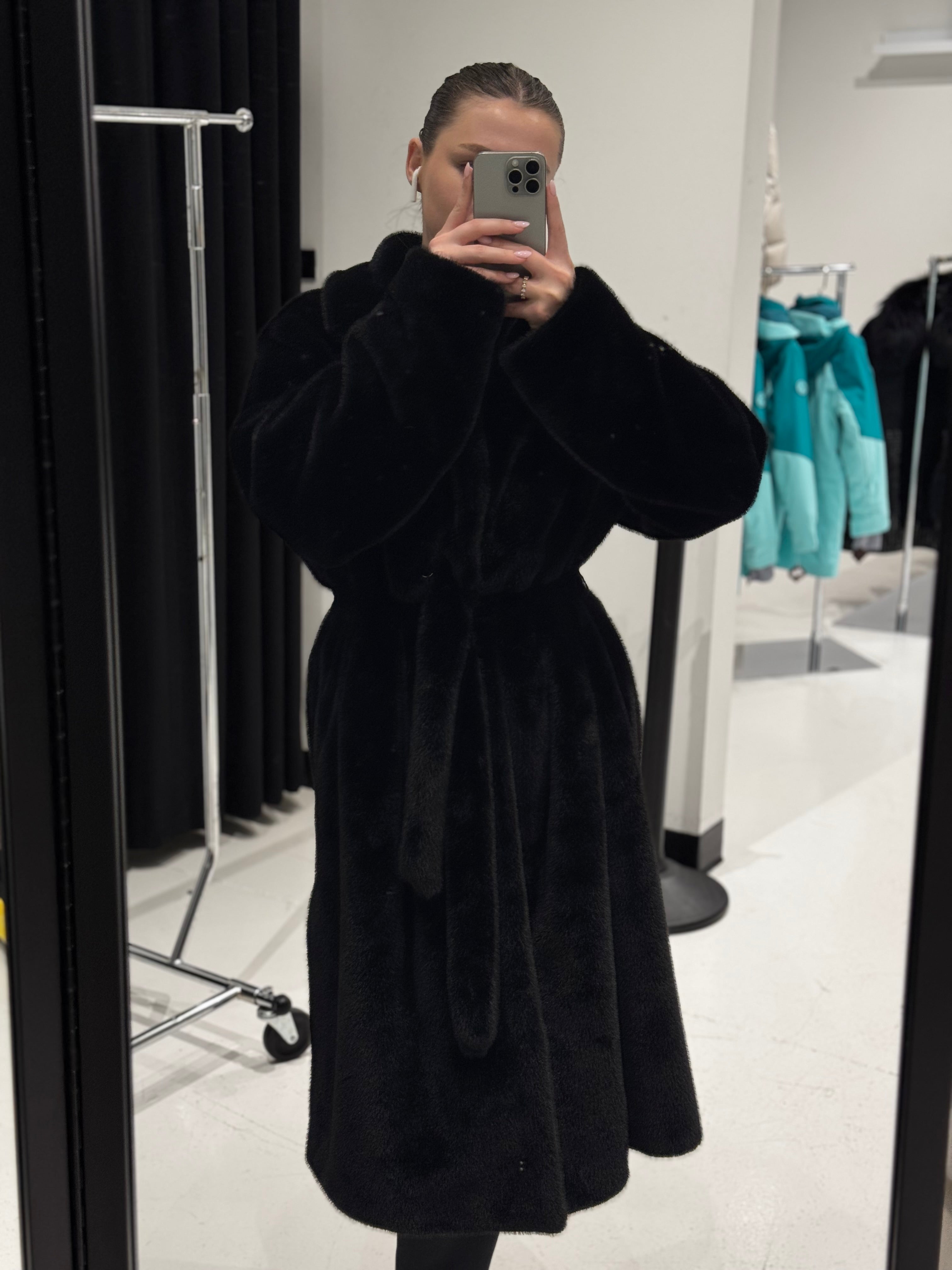 Faux Mink Effect Fur Coat in Black