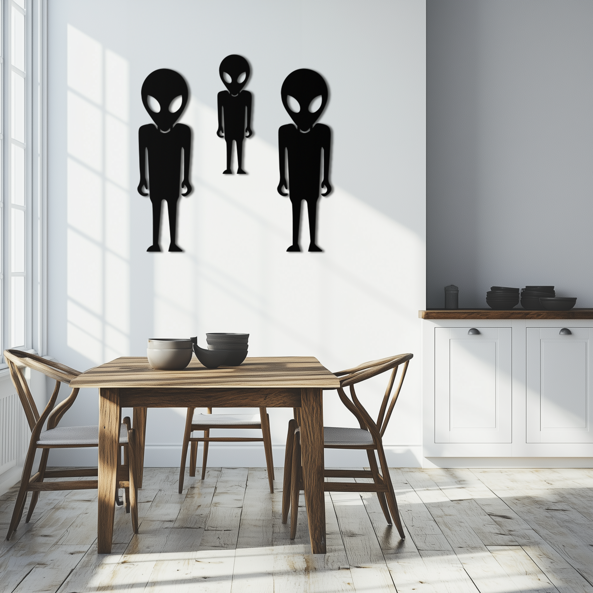 Metal Wall Art Alien Trio Silhouettes - Sci-Fi Futuristic Design