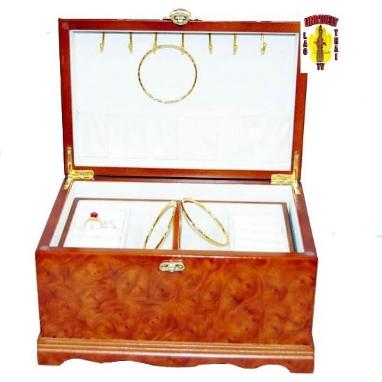 Kayla Burl  Jewelry Box