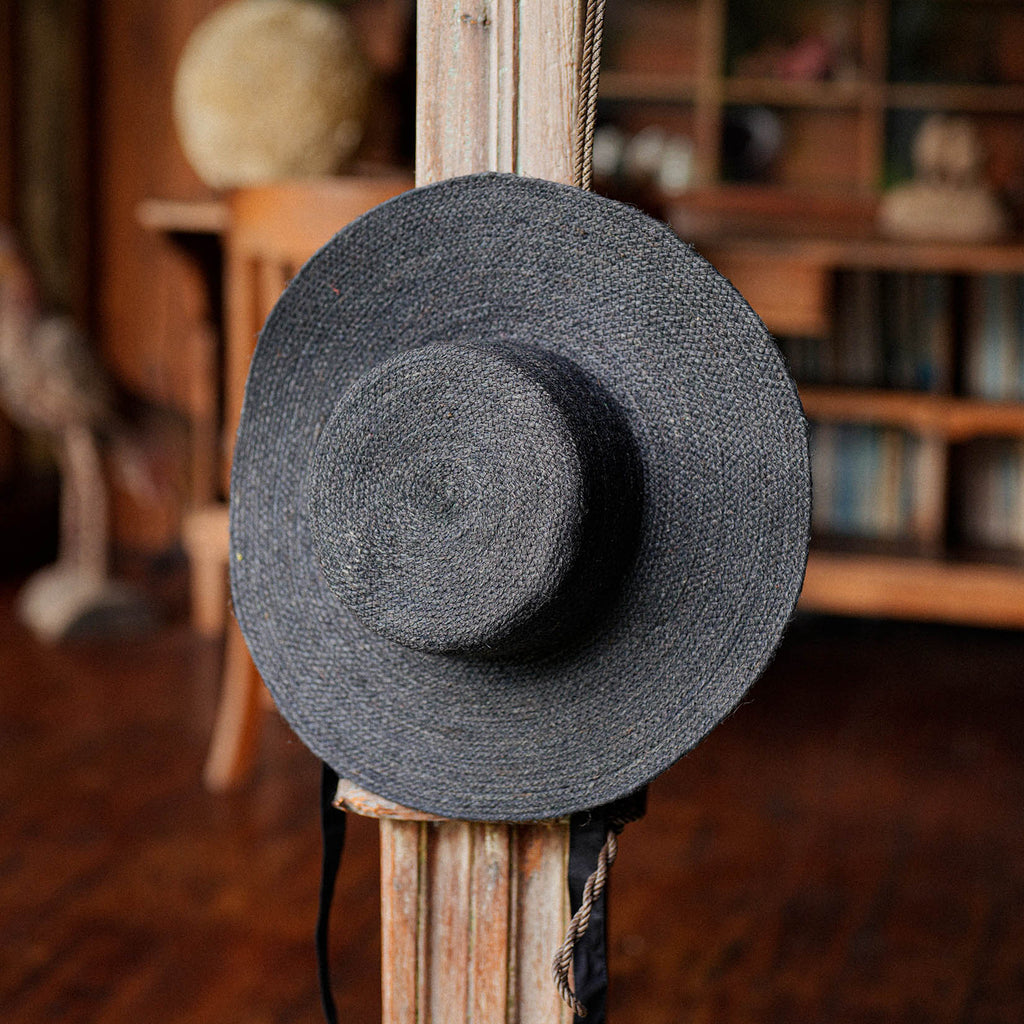 The Loli Jute Hat in Black