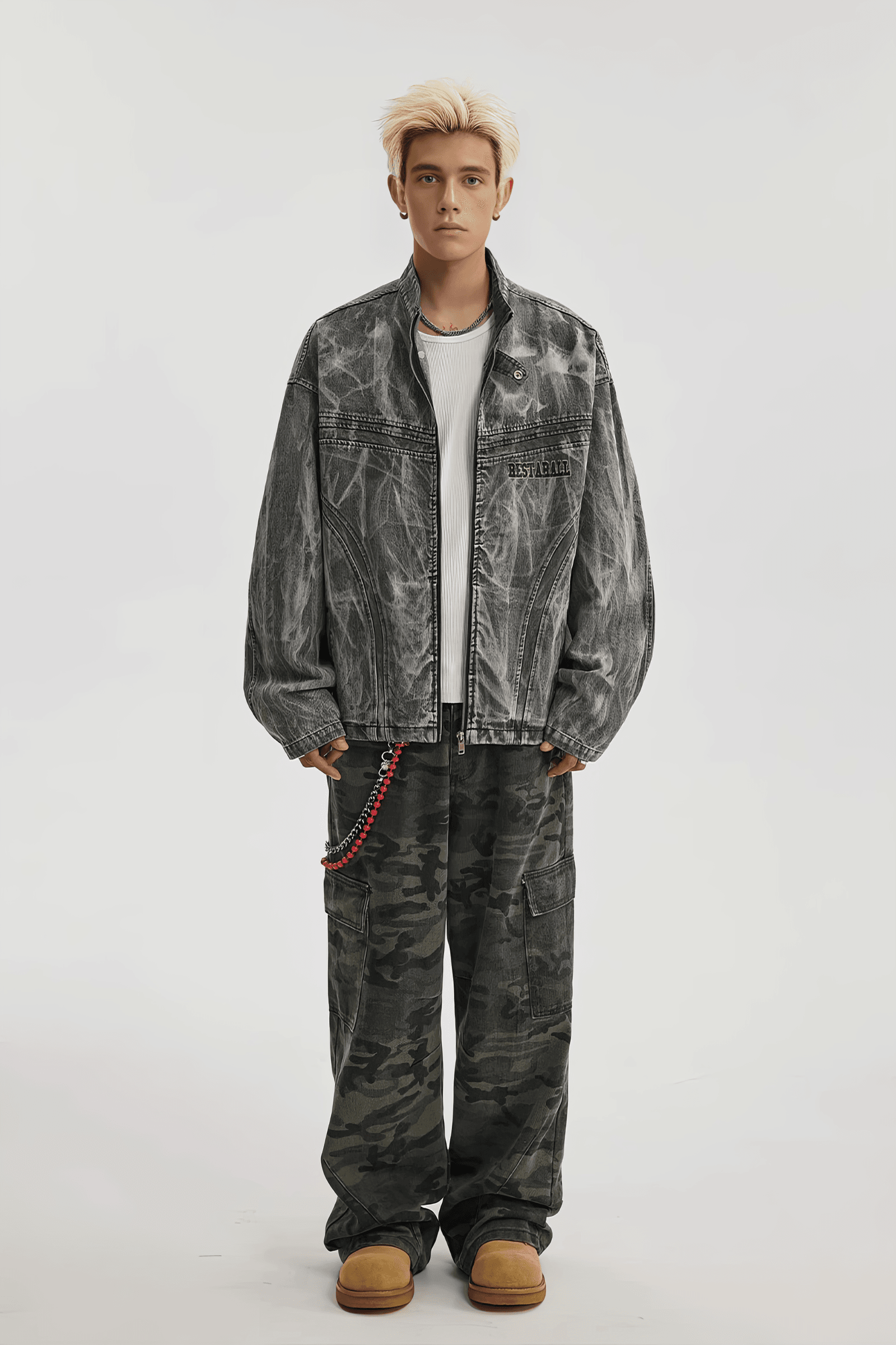 Winter Loose Graffiti Denim Jacket – Distressed & Motorcycle Style