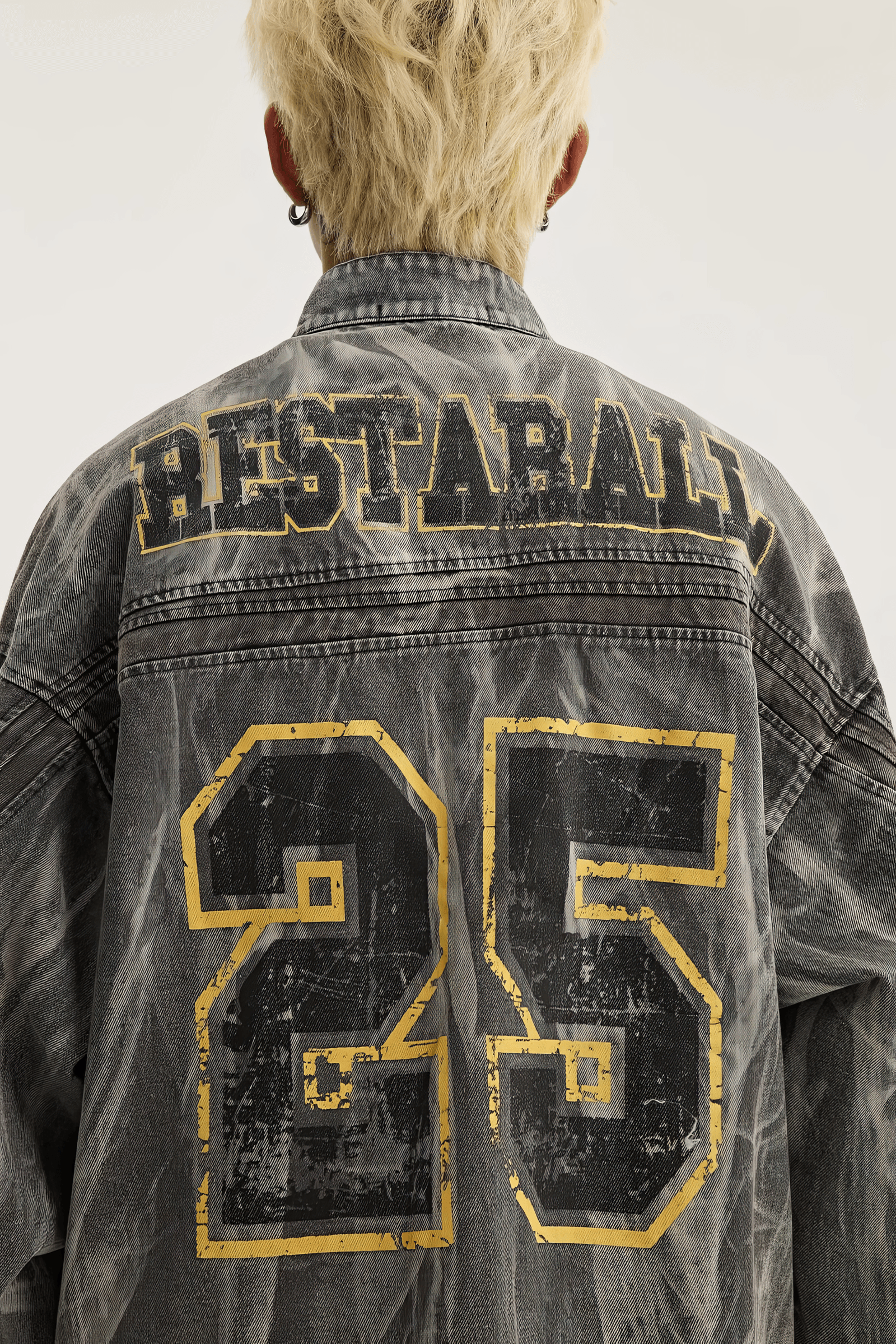 Winter Loose Graffiti Denim Jacket – Distressed & Motorcycle Style