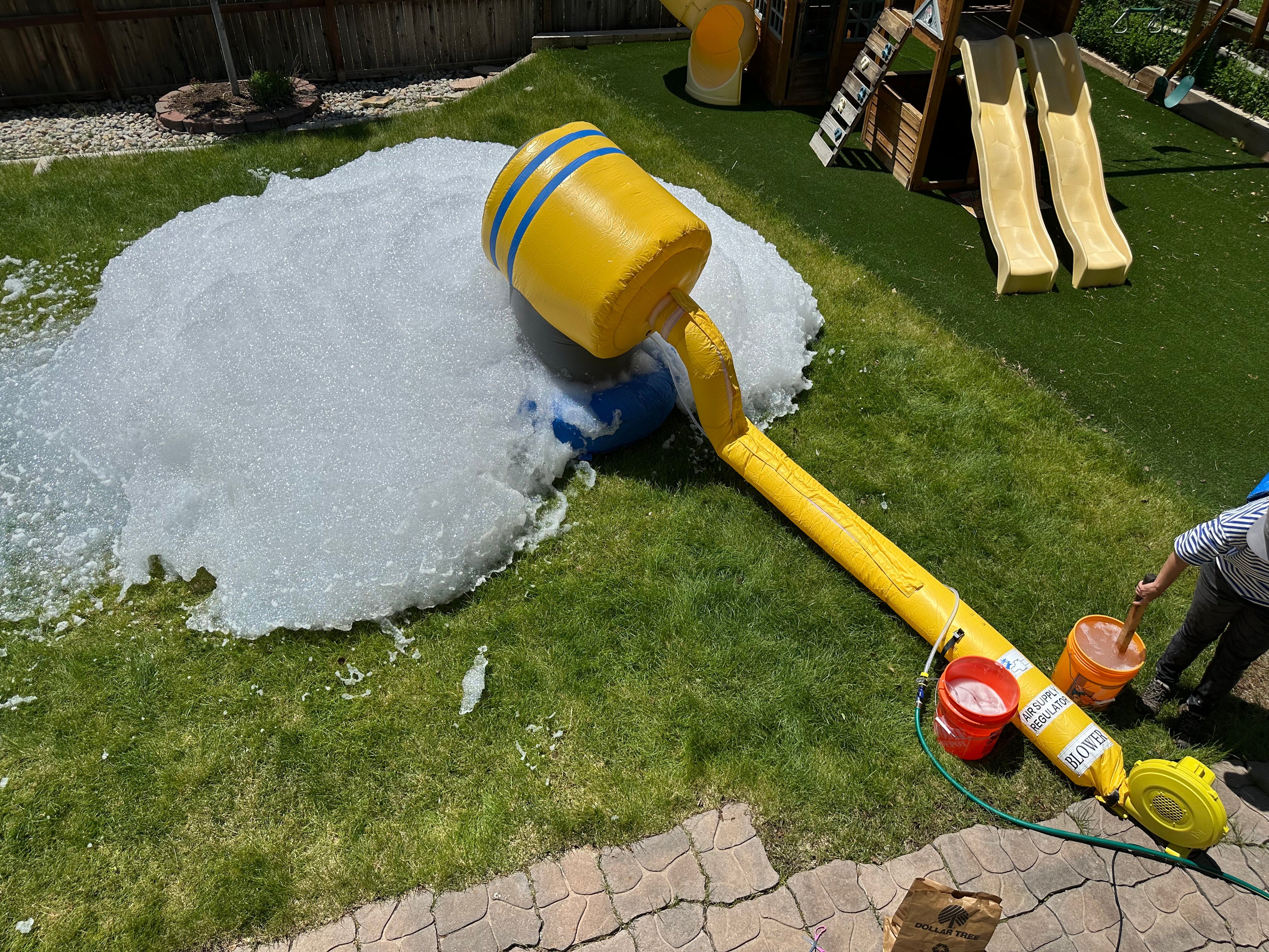 FOAM POWDER PACKS; 80 POWDER PACKS + free foam inflatable Bubble Unit