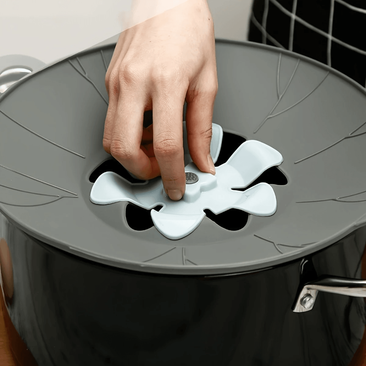 Silicone Spill Stopper Lid-Boil Over Stopper