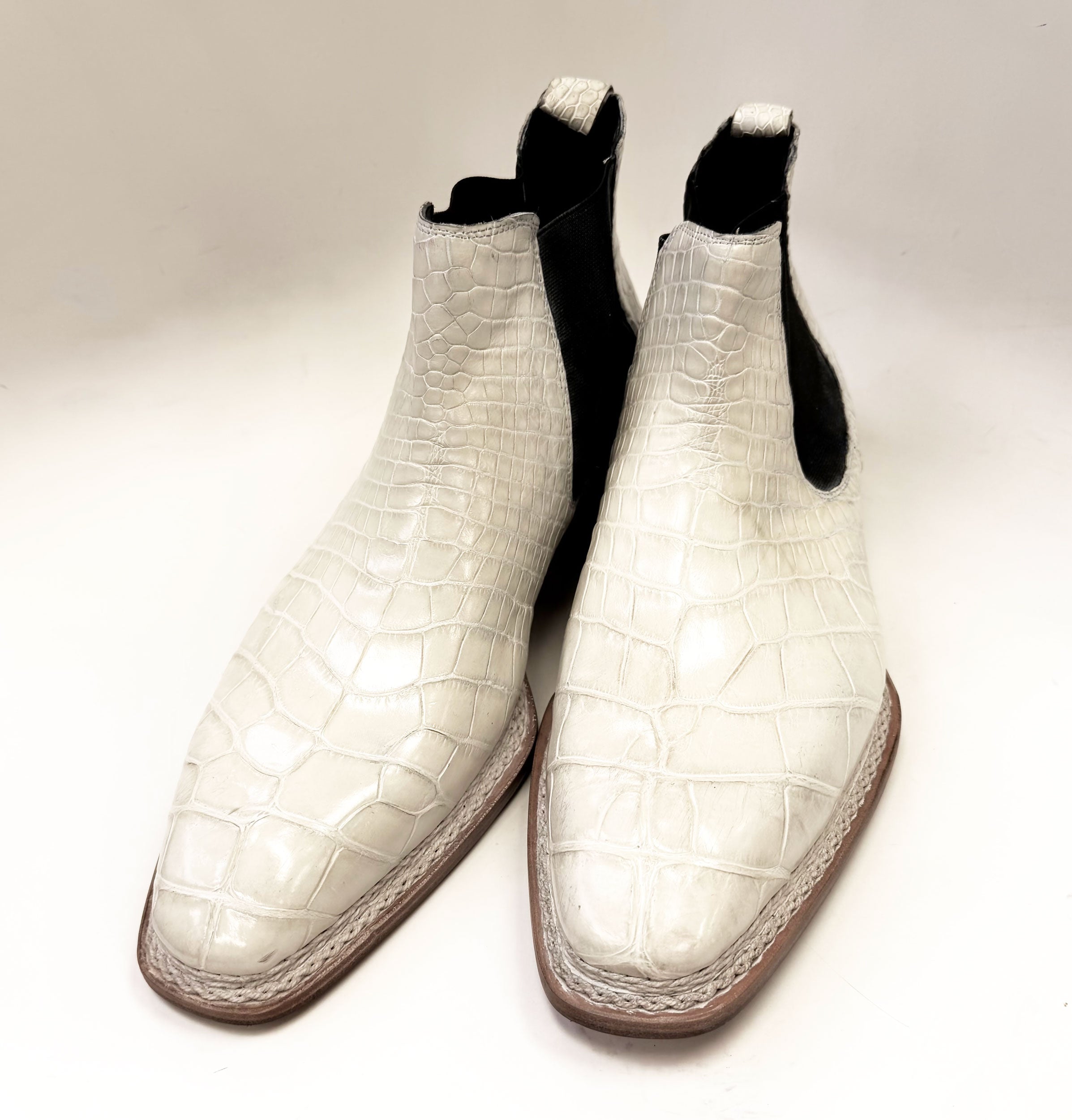 Style: New York-White