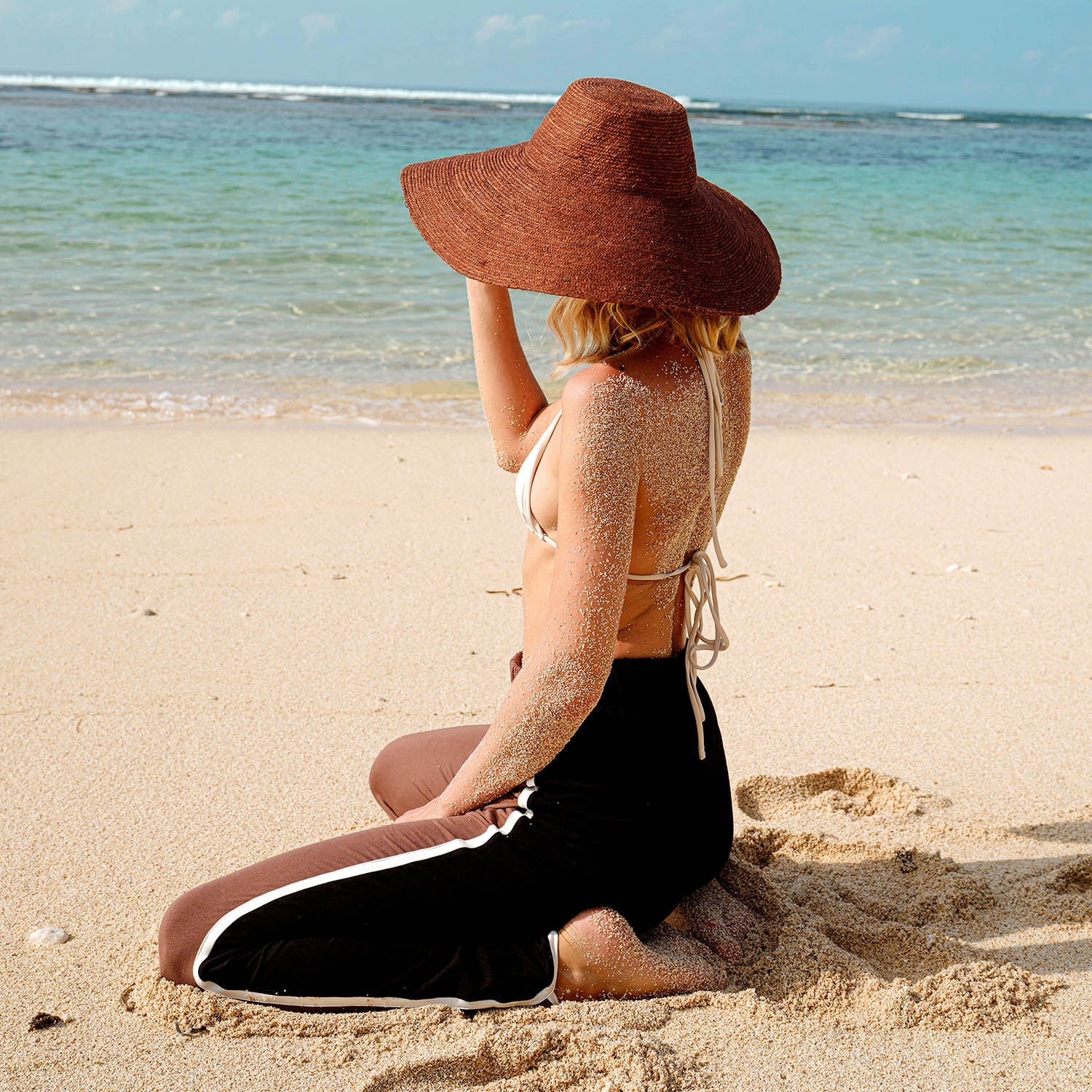 The Riri Jute Straw Hat In Burnt Sienna