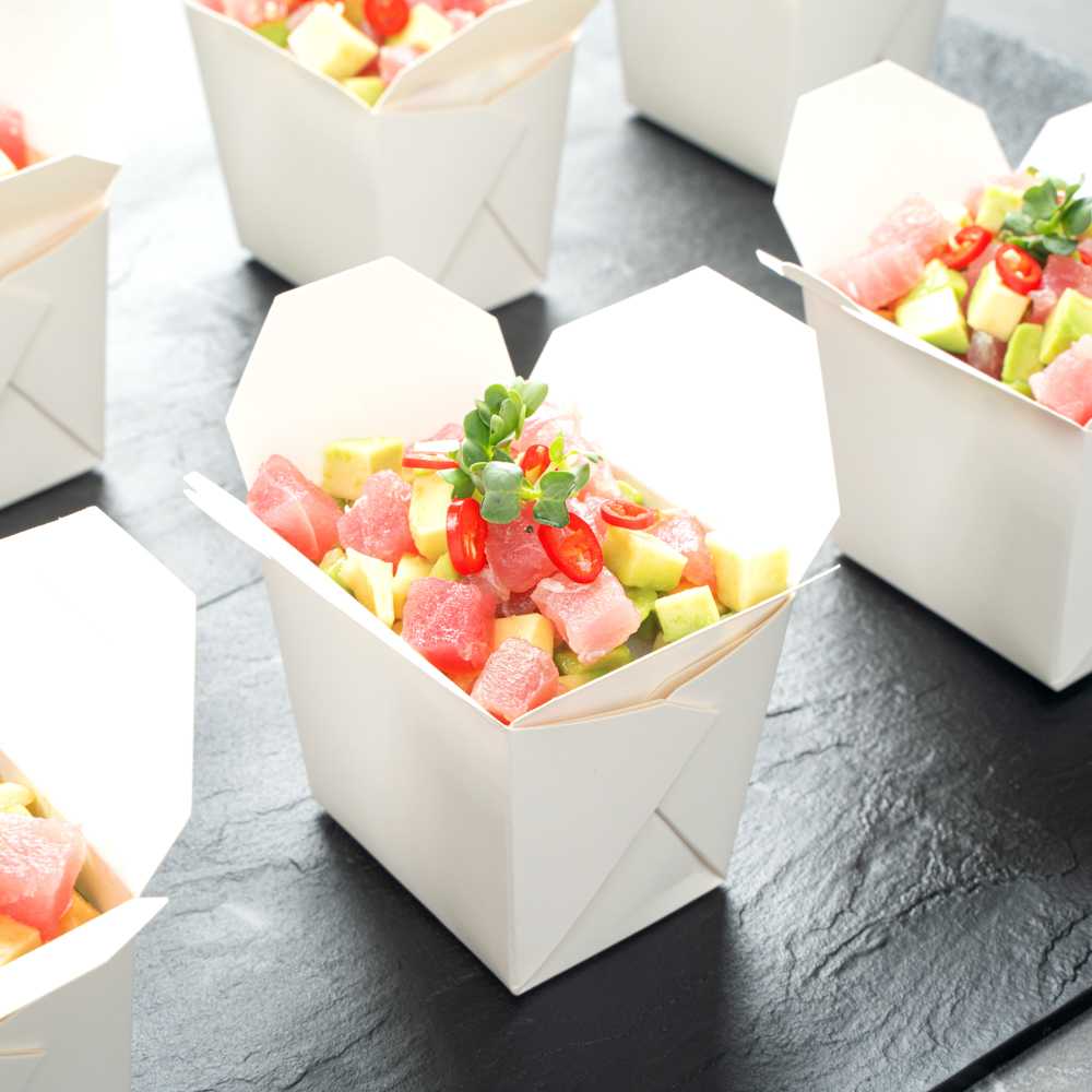 Bio Tek 8 oz Square White Paper Noodle Take Out Container - 2 3/4" x 2 1/4" x 2 1/2" - 200 count box