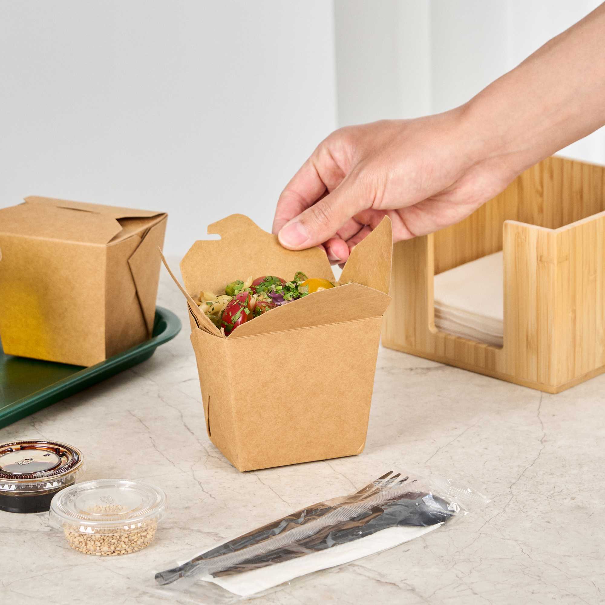 Bio Tek 16 oz Square Kraft Paper Noodle Take Out Container - 3 1/2" x 3" x 3 1/4" - 25 count box