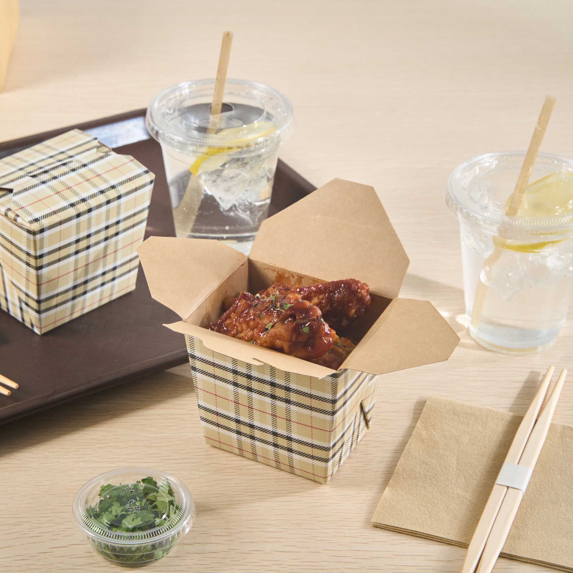 Bio Tek 16 oz Square Plaid Paper Noodle Take Out Container - 3 1/2" x 3" x 3 1/4" - 50 count box