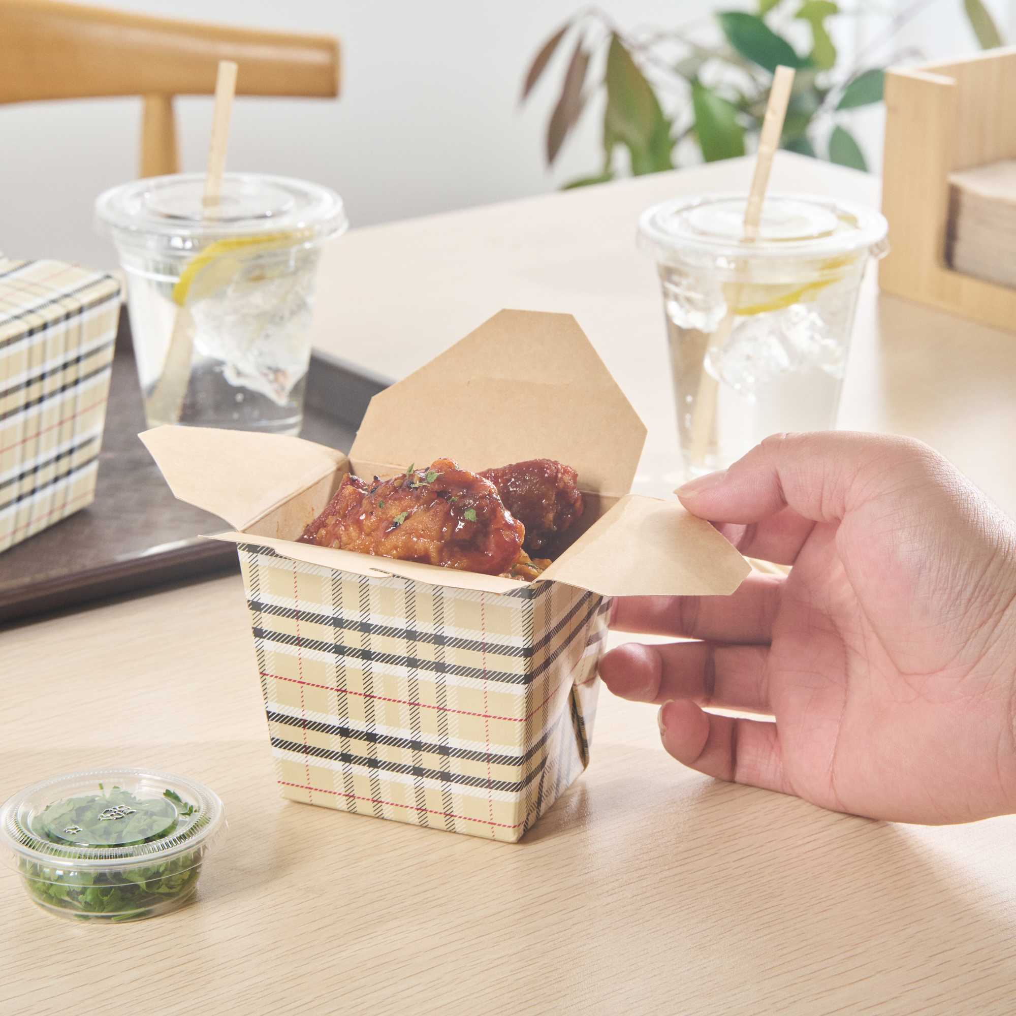 Bio Tek 16 oz Square Plaid Paper Noodle Take Out Container - 3 1/2" x 3" x 3 1/4" - 50 count box