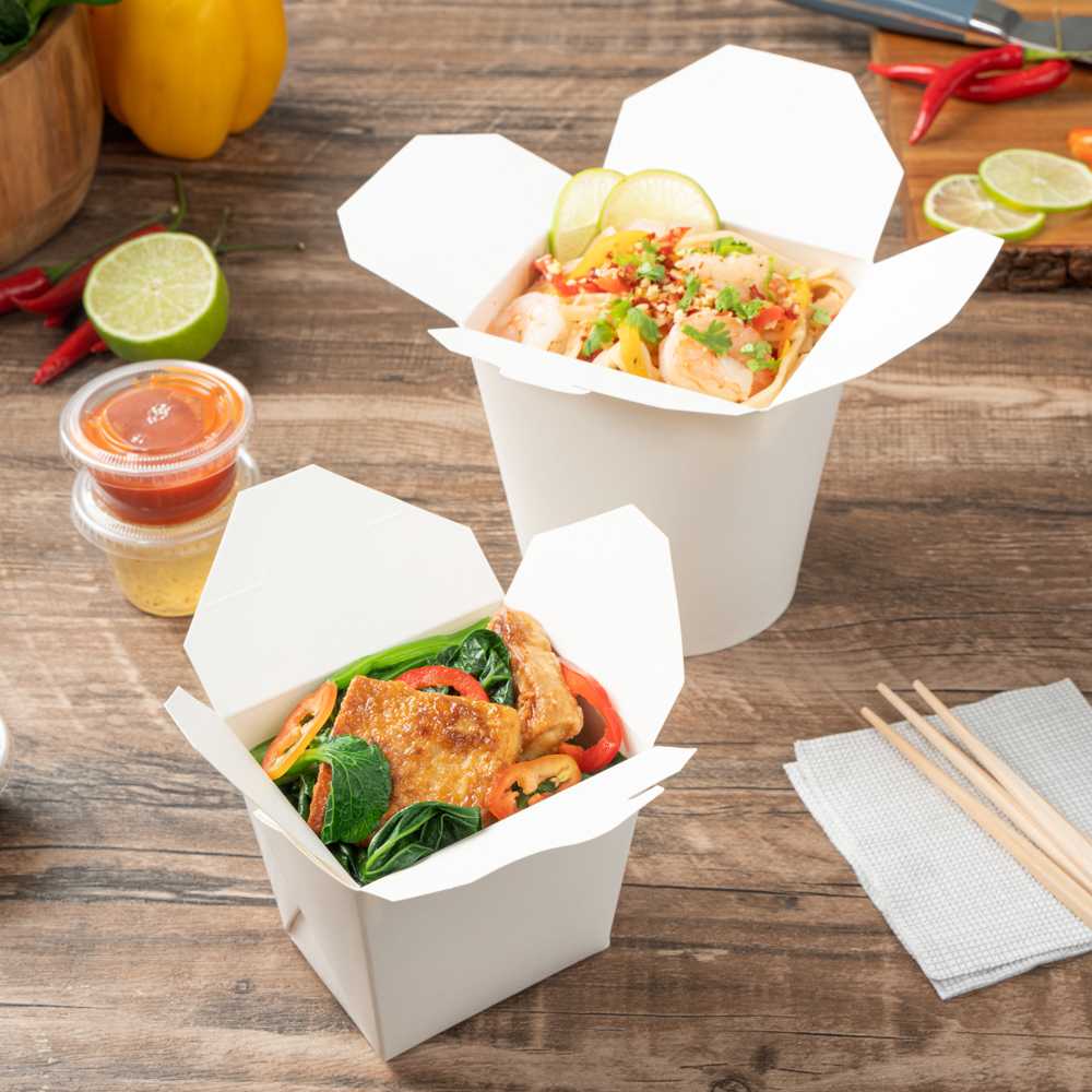 Bio Tek 16 oz Square White Paper Noodle Take Out Container - 3 1/2" x 3" x 3 1/4" - 200 count box