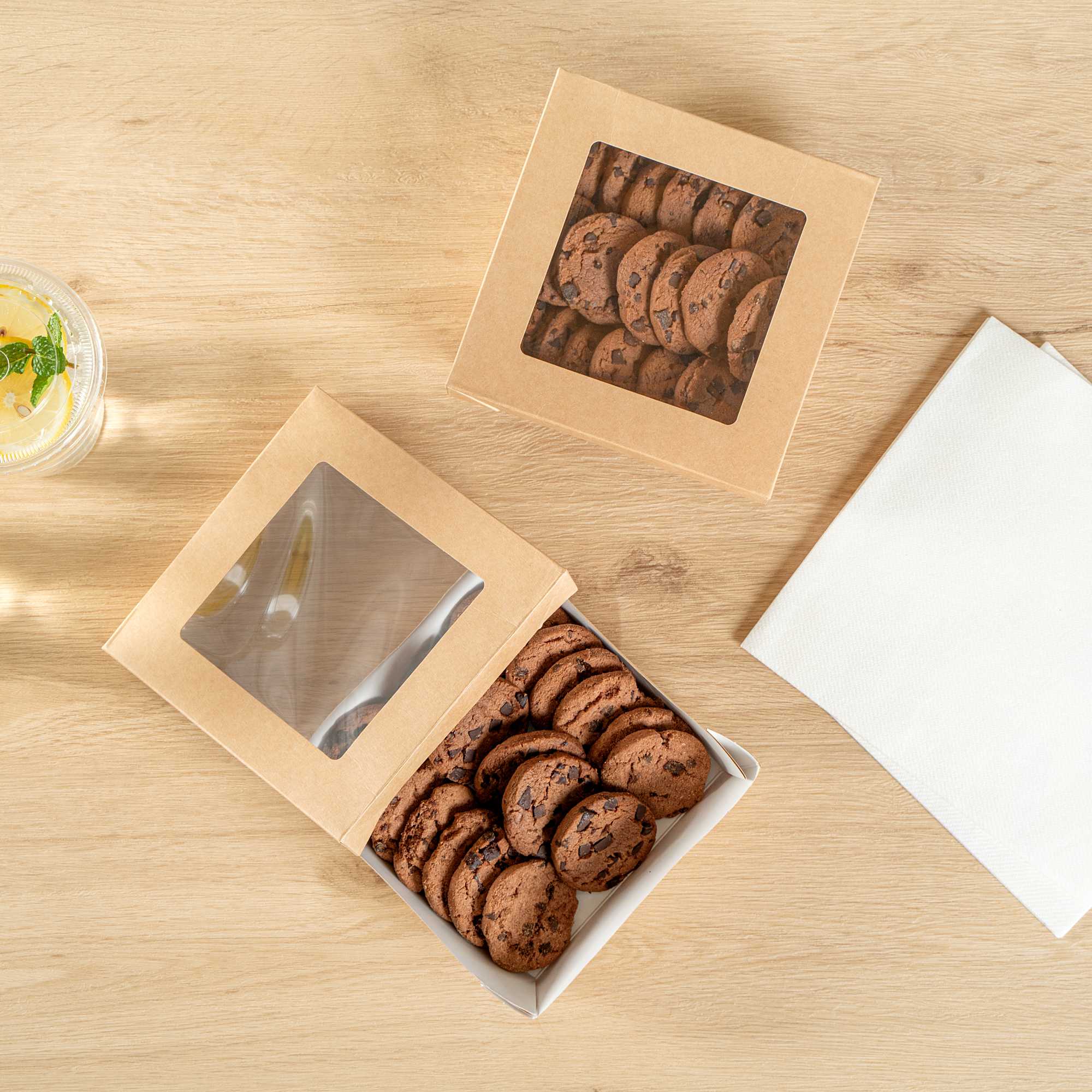 Cafe Vision 34 oz Square Kraft Paper Large Take Out Container - 6" x 6" x 2" - 200 count box