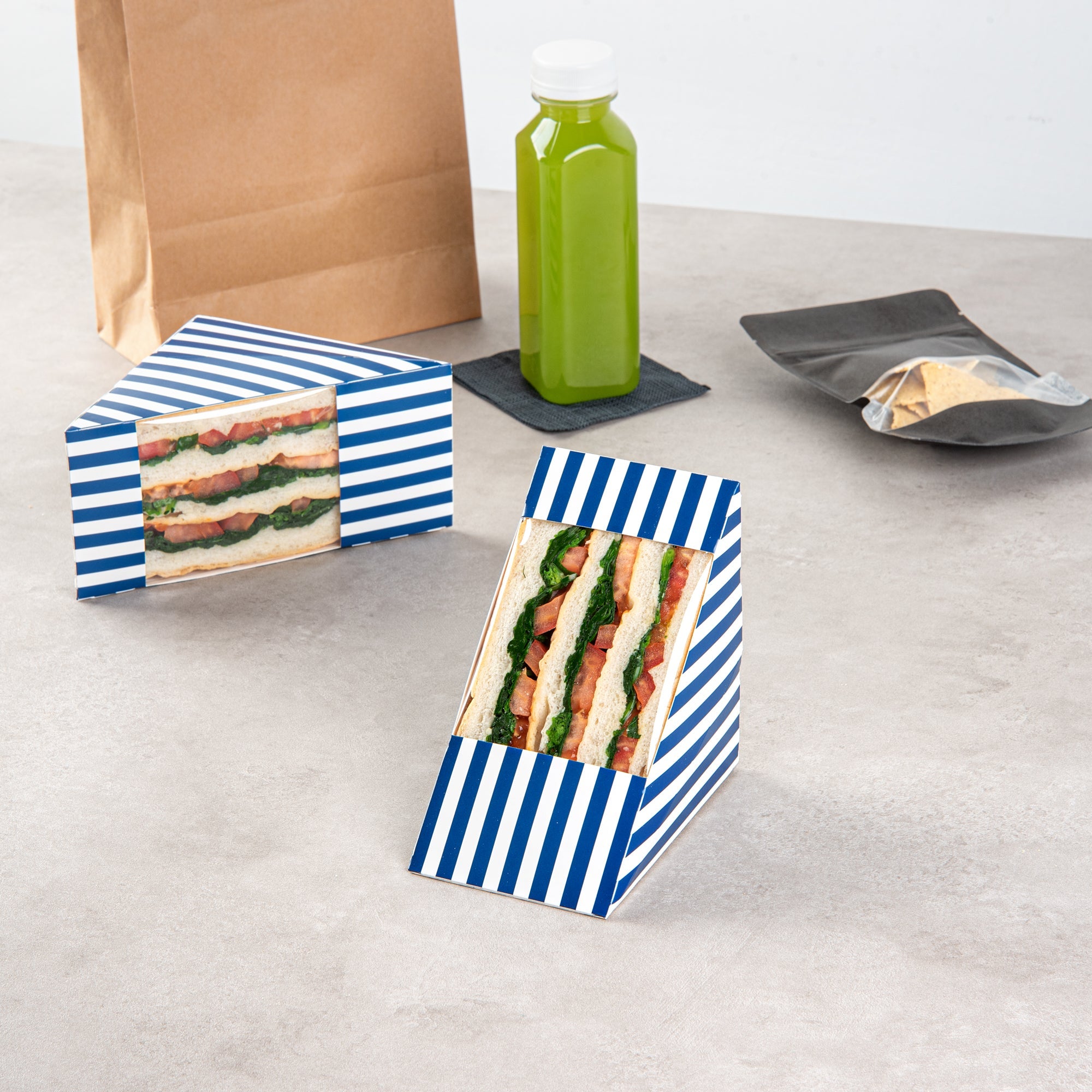Cafe Vision Triangle Blue and White Stripe Paper Large Sandwich Box - 4 3/4" x 4 3/4" x 3 1/4" - 200 count box