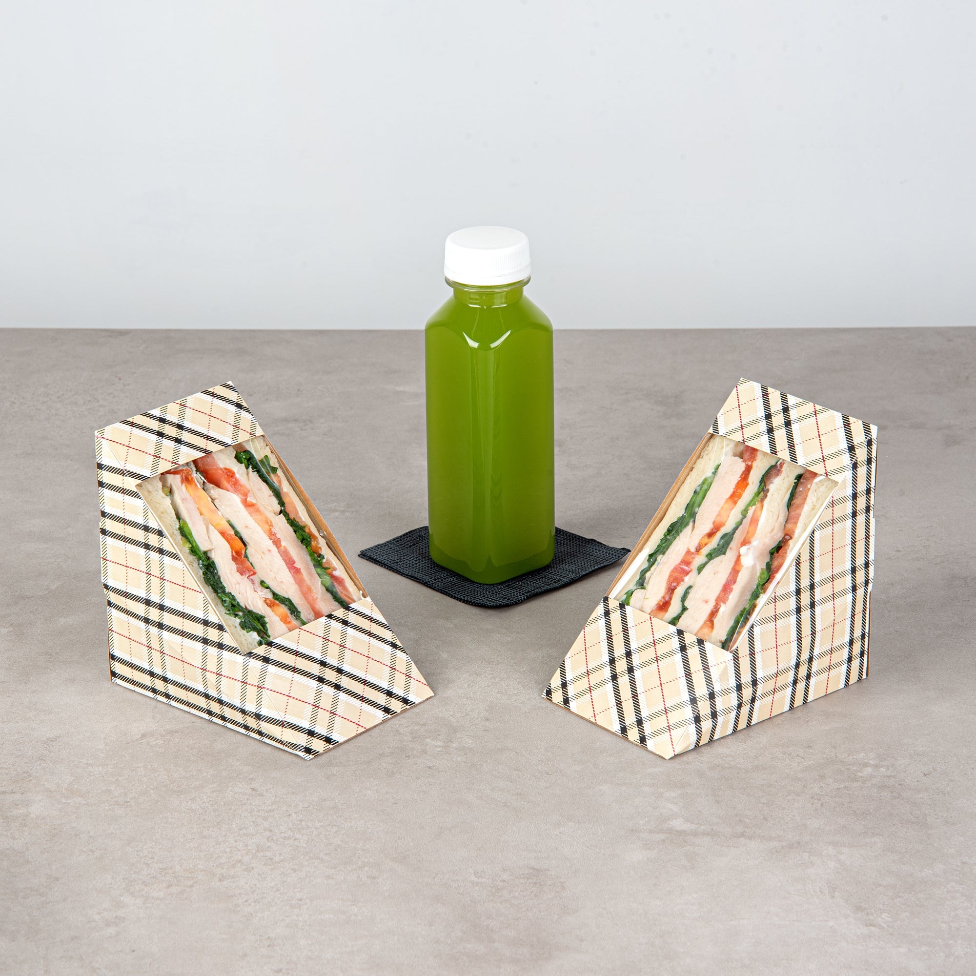 Cafe Vision Triangle Plaid Paper Large Sandwich Box - 4 3/4" x 4 3/4" x 3 1/4" - 200 count box