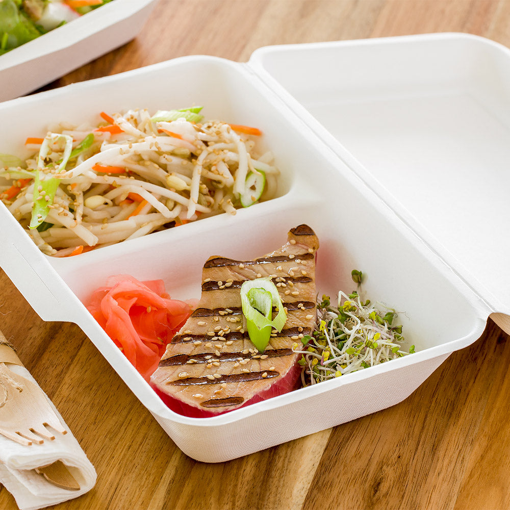 Pulp Tek 34 oz Rectangle White Sugarcane / Bagasse Clamshell Container - 2-Compartment - 9 1/2" x 6 1/4" x 2 1/2" - 100 count box