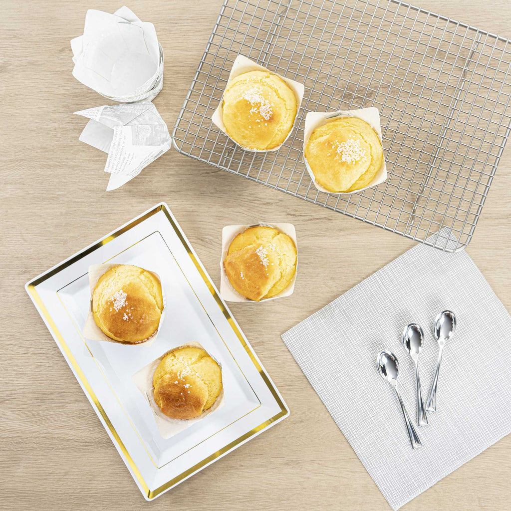 Panificio 1 oz Tulip Newsprint Paper Regular Baking Cup - 3" x 3" x 3 1/2" - 200 count box