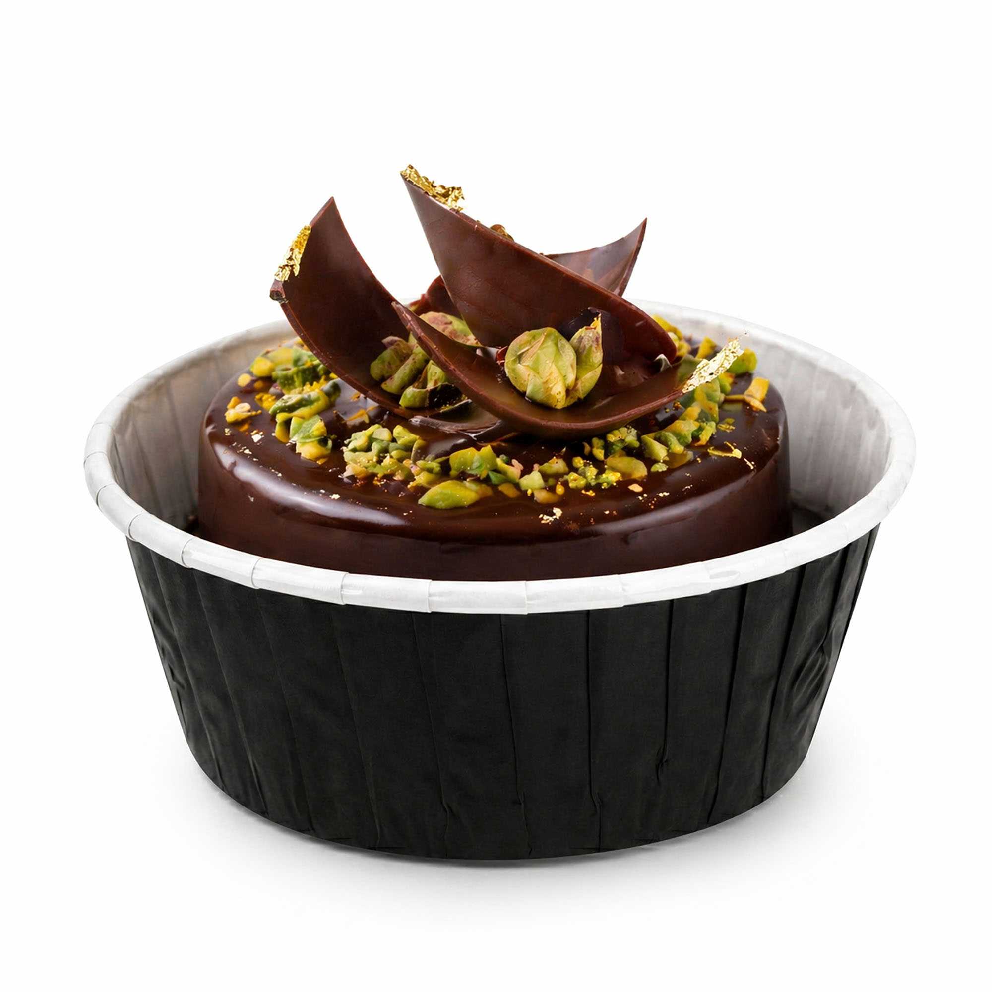 Panificio 5 oz Round Black Paper Large Baking Cup - Pleated - 3 3/4" x 3 3/4" x 1 1/2" - 200 count box