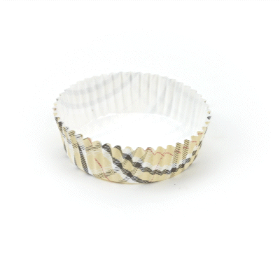 Panificio 4 oz Round Plaid Paper Baking Cup - Ridged - 3 1/2" x 3 1/2" x 1" - 200 count box