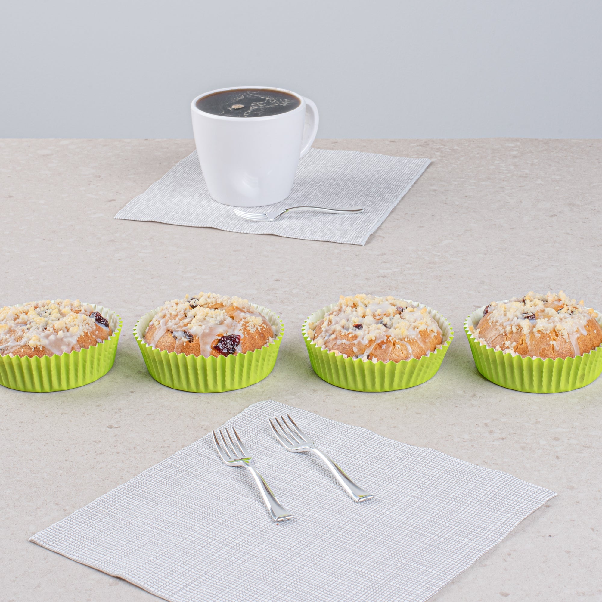 Panificio 4 oz Round Eco Green Paper Baking Cup - Ridged - 3 1/2" x 3 1/2" x 1" - 200 count box