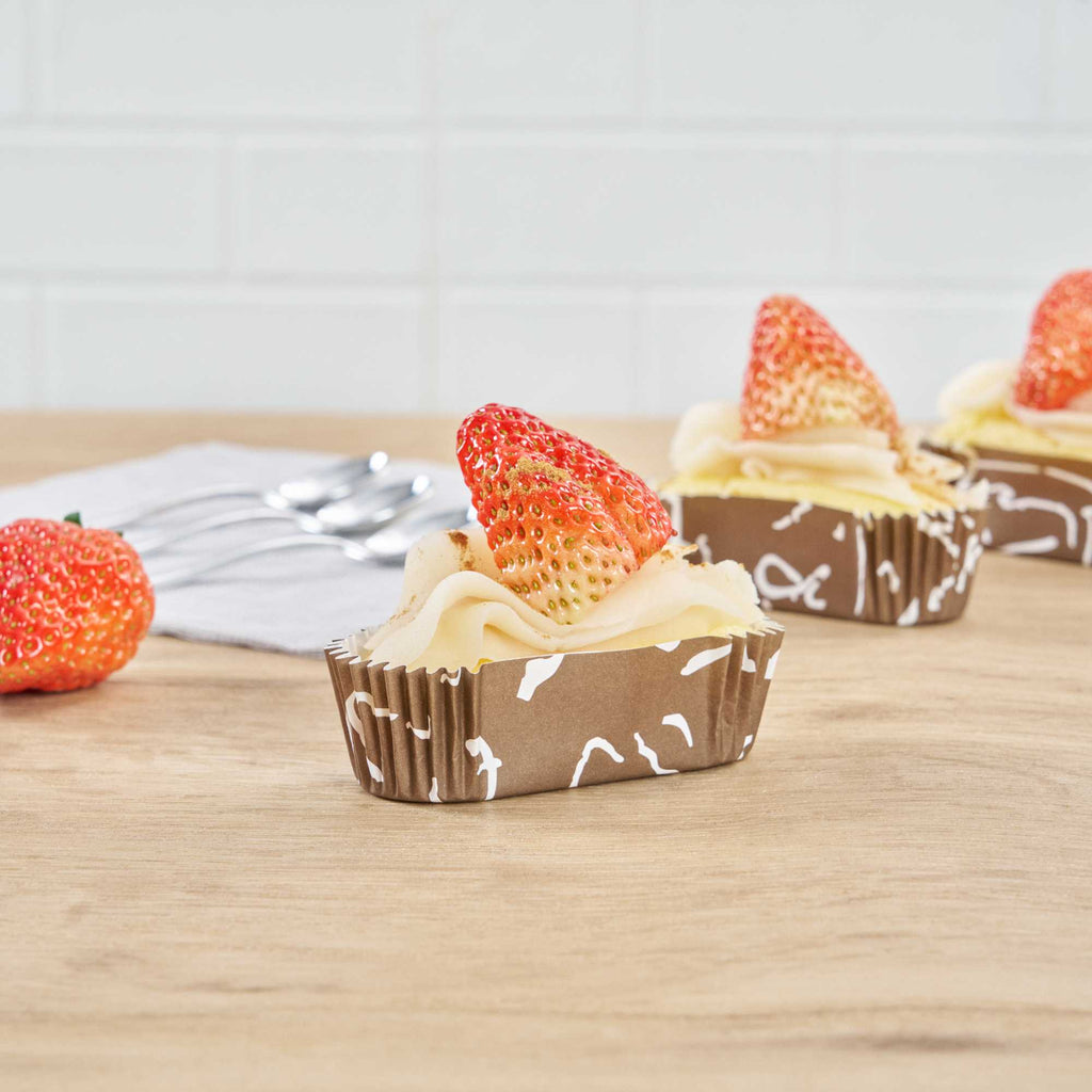 Panificio 1 oz Elliptical Chocolate Wisp Paper Regular Baking Cup - Ridged - 3 1/2" x 1 1/2" x 1" - 200 count box