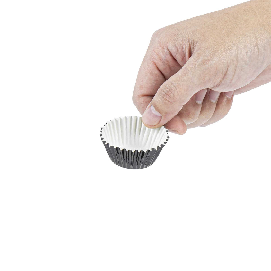 Panificio 0.4 oz Round Metallic Black Paper Baking Cup - Foil-Coated - 1 1/4" x 1 1/4" x 3/4" - 200 count box