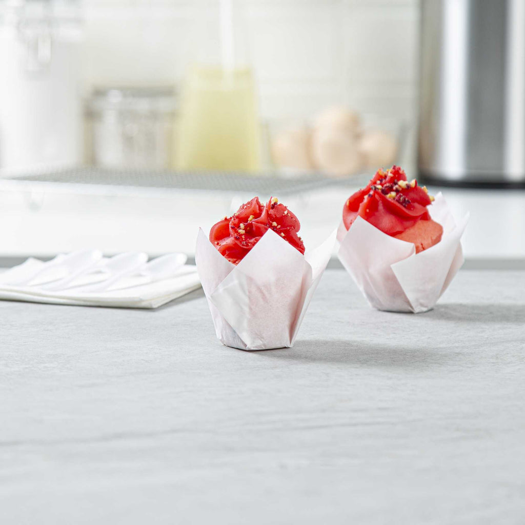 Panificio 2 oz Tulip Sugar White Paper Baking Cup - Greaseproof - 1 1/2" x 1 1/2" x 2 1/4" - 200 count box