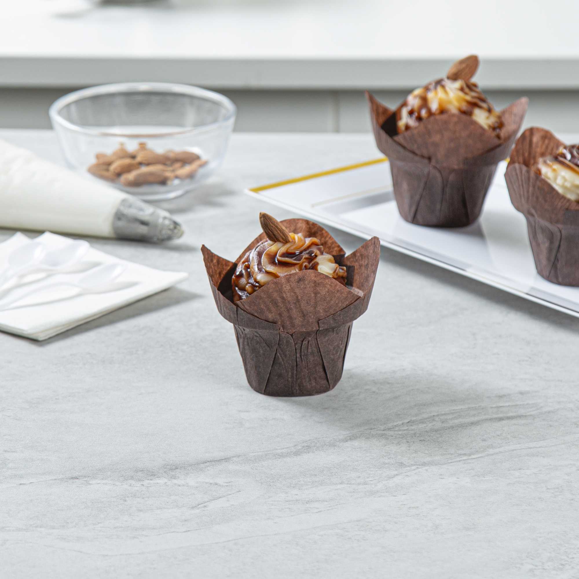 Panificio 6 oz Daffodil Brown Paper Baking Cup - Greaseproof - 3 1/4" x 3 1/4" x 3" - 200 count box