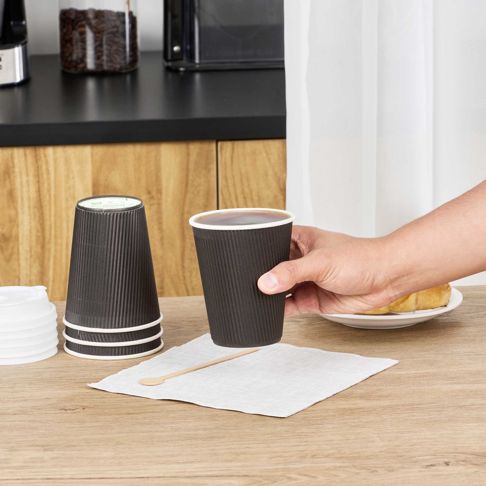 Restpresso 12 oz Black Paper Coffee Cup - Ripple Wall - 3 1/2" x 3 1/2" x 4 1/4" - 25 count box
