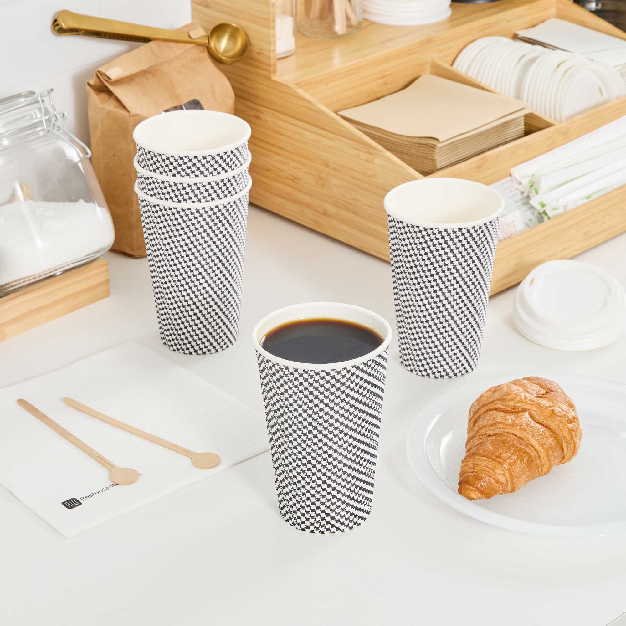 Restpresso 16 oz Houndstooth Paper Coffee Cup - Spiral Wall - 3 1/2" x 3 1/2" x 5 1/2" - 25 count box