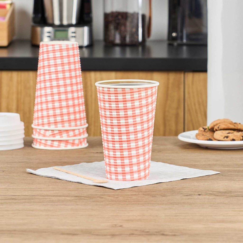 Restpresso 16 oz Picnic Print Paper Coffee Cup - Spiral Wall - 3 1/2" x 3 1/2" x 5 1/2" - 25 count box