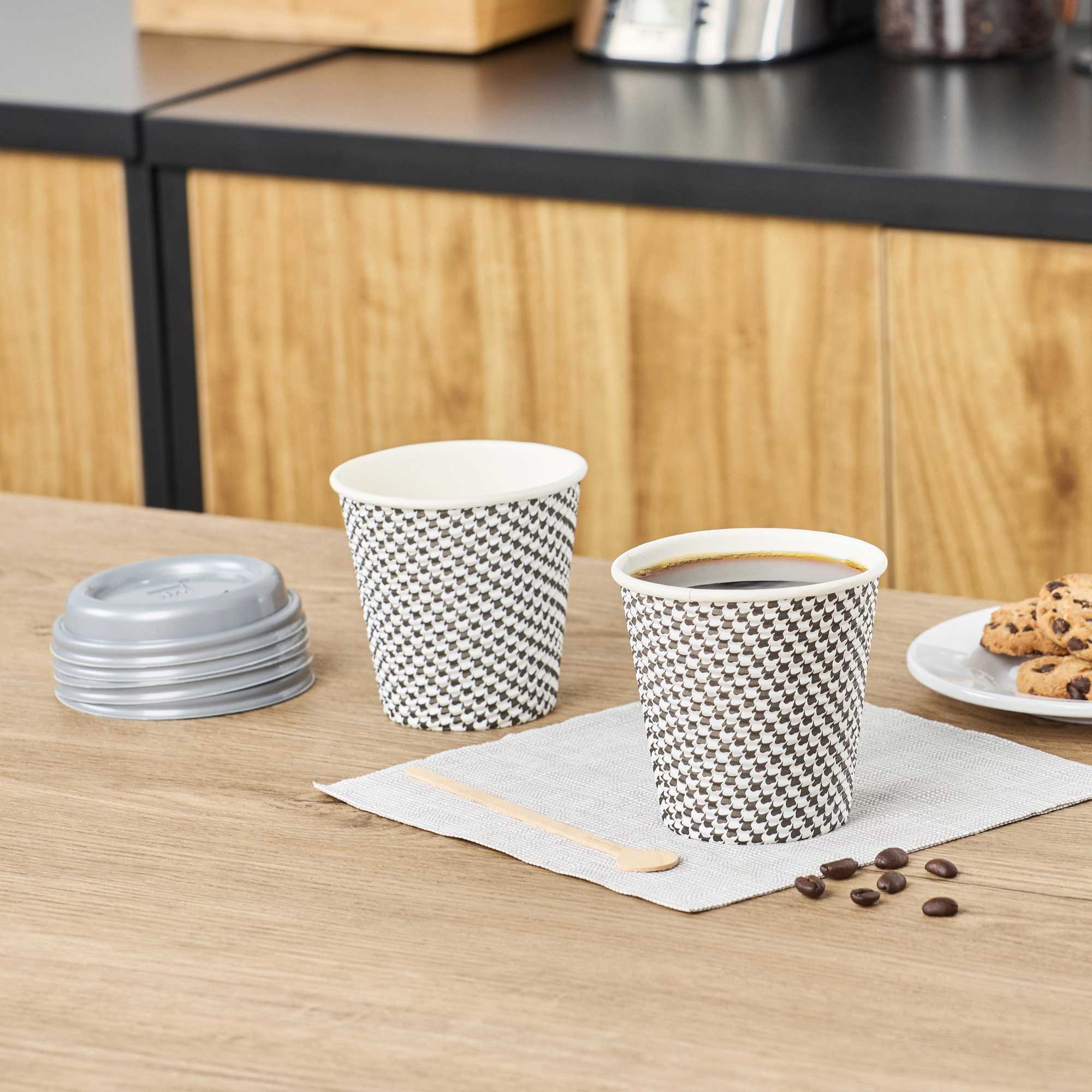 Restpresso 8 oz Houndstooth Paper Coffee Cup - Spiral Wall - 3 1/2" x 3 1/2" x 3 1/4" - 25 count box