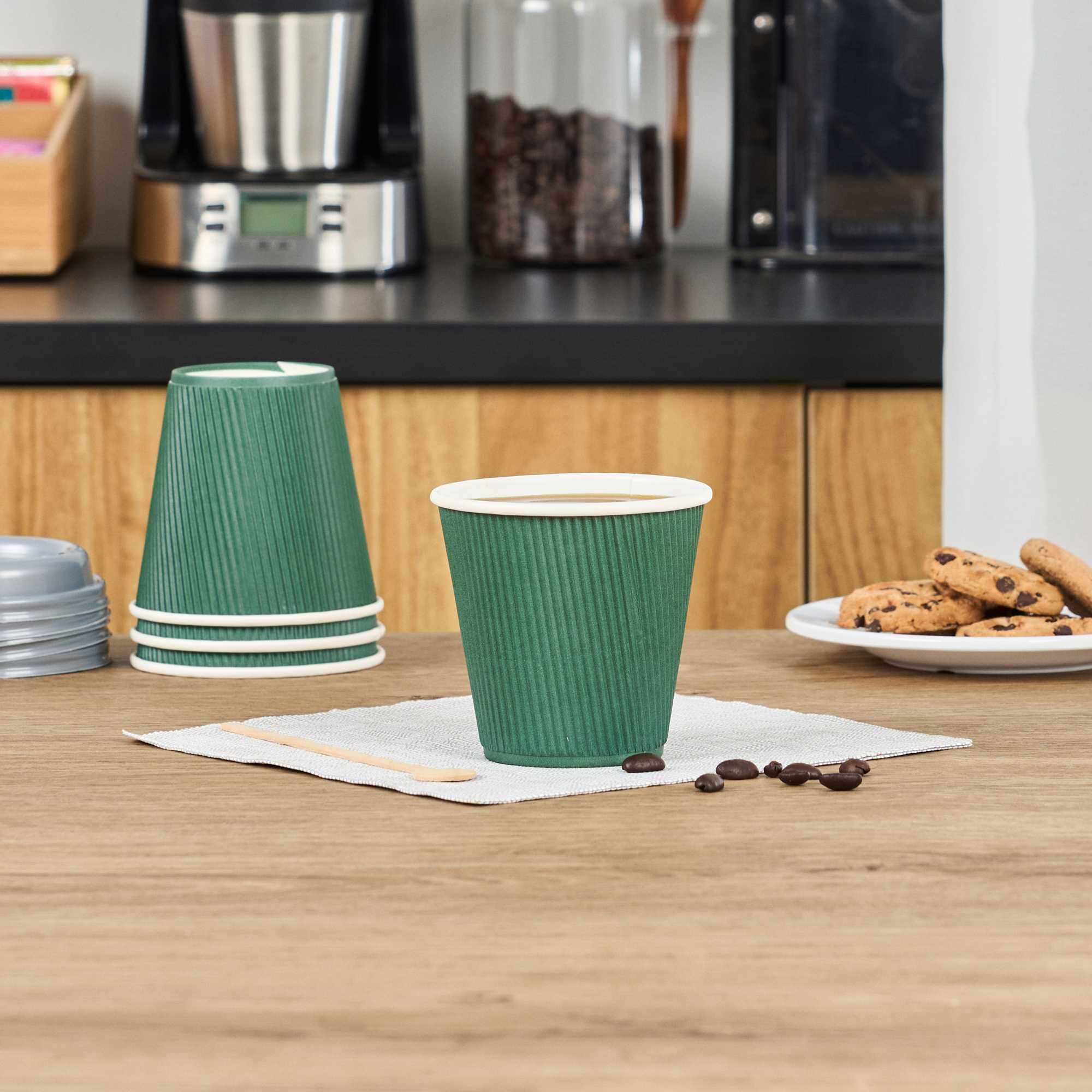 Restpresso 8 oz Forest Green Paper Coffee Cup - Ripple Wall - 3 1/2" x 3 1/2" x 3 1/4" - 25 count box