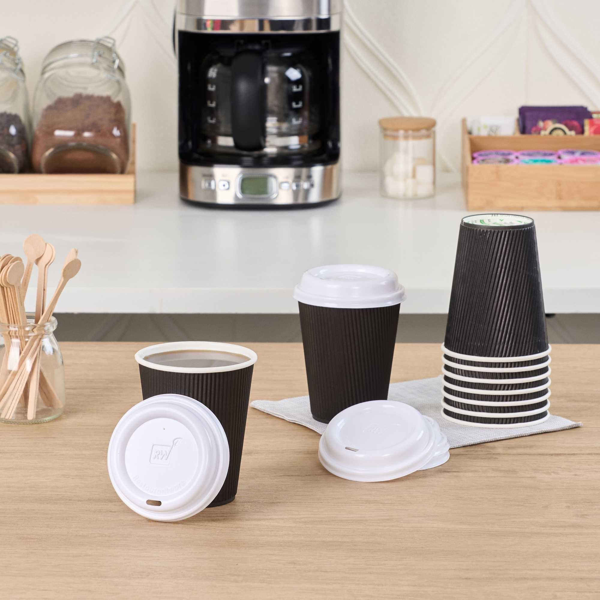 Restpresso White Plastic Coffee Cup Lid - Fits 8, 12, 16 and 20 oz - 500 count box