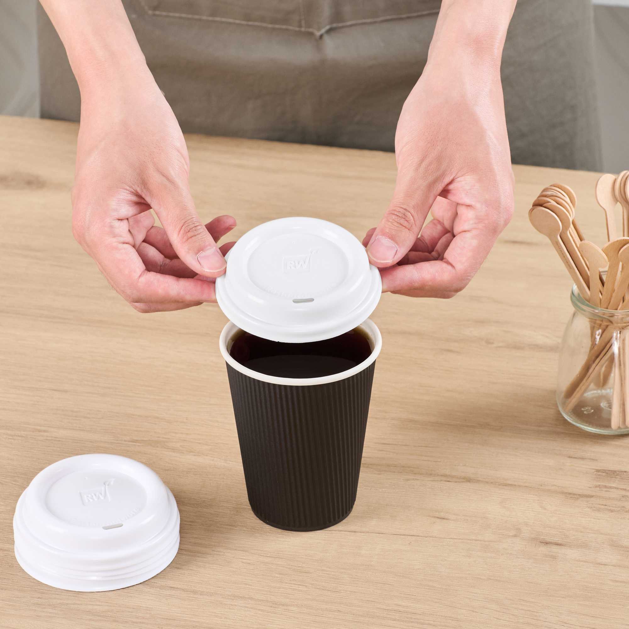 Restpresso White Plastic Coffee Cup Lid - Fits 8, 12, 16 and 20 oz - 500 count box