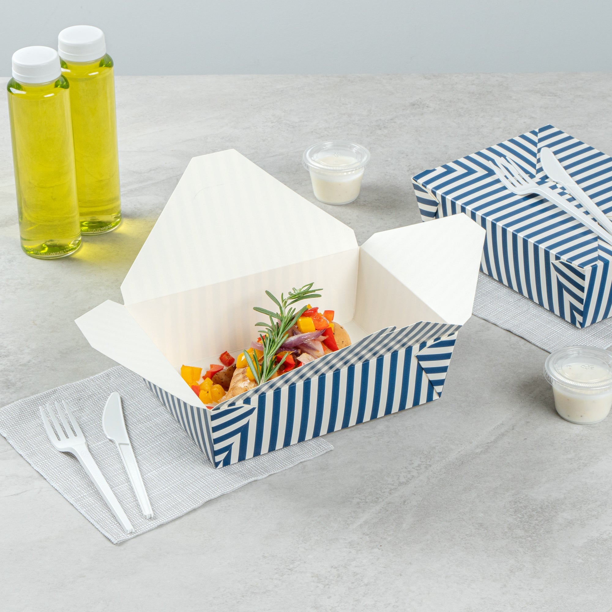 Bio Tek 71 oz Rectangle Blue and White Stripe Paper #3 Bio Box Take Out Container - 8 1/2" x 6 1/4" x 2 1/2" - 200 count box