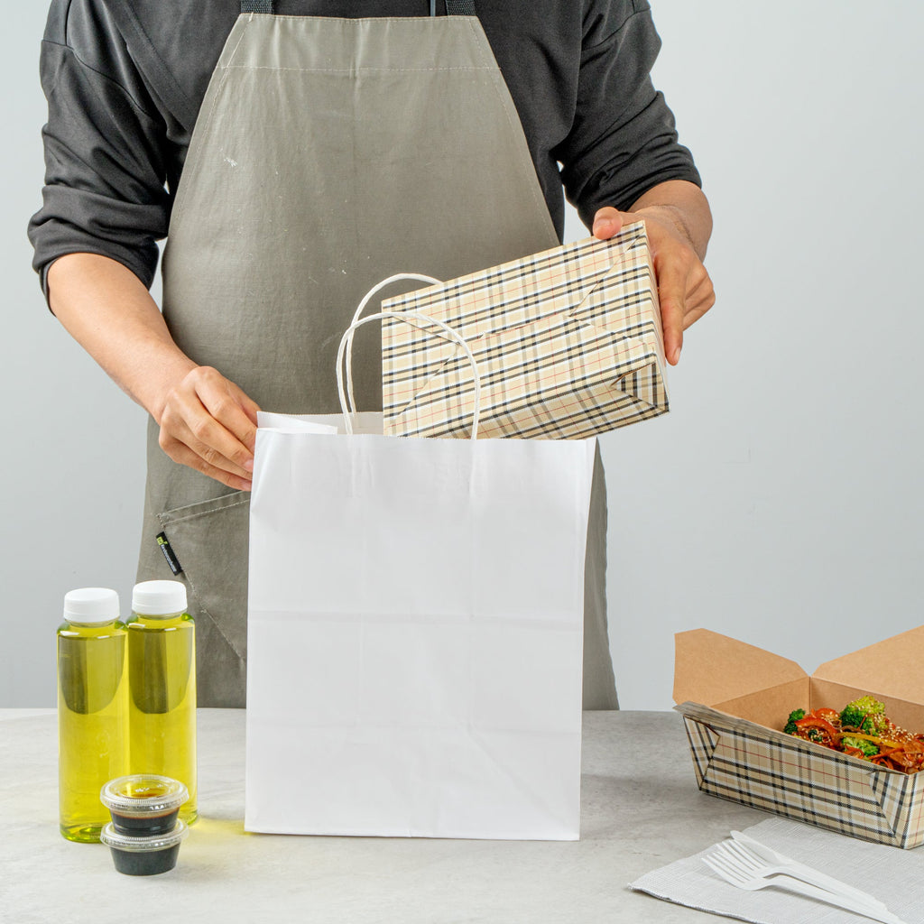 Bio Tek 71 oz Rectangle Plaid Paper #3 Bio Box Take Out Container - 8 1/2" x 6 1/4" x 2 1/2" -50 count box
