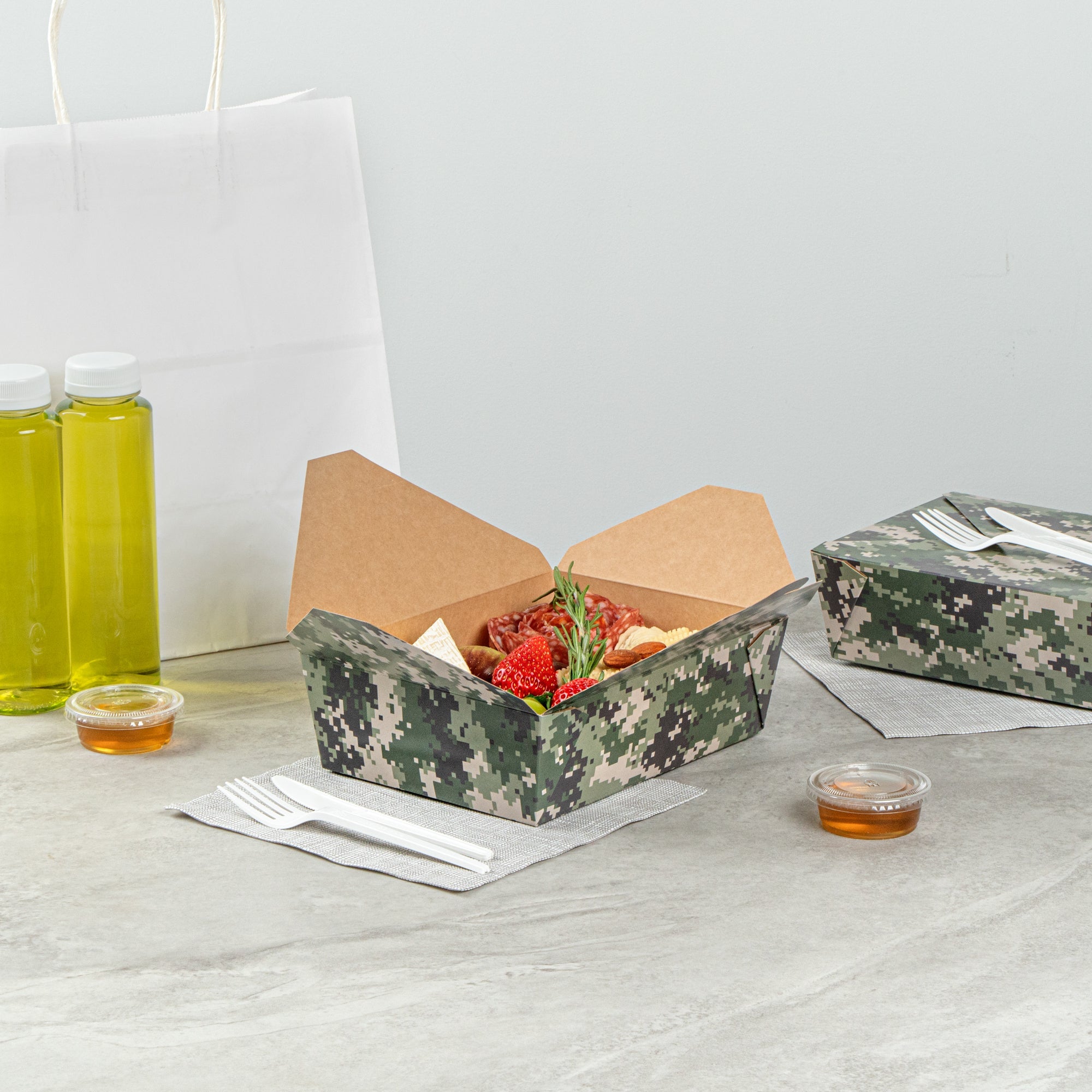 Bio Tek 71 oz Rectangle Camouflage Paper #3 Bio Box Take Out Container - 8 1/2" x 6 1/4" x 2 1/2" -50 count box