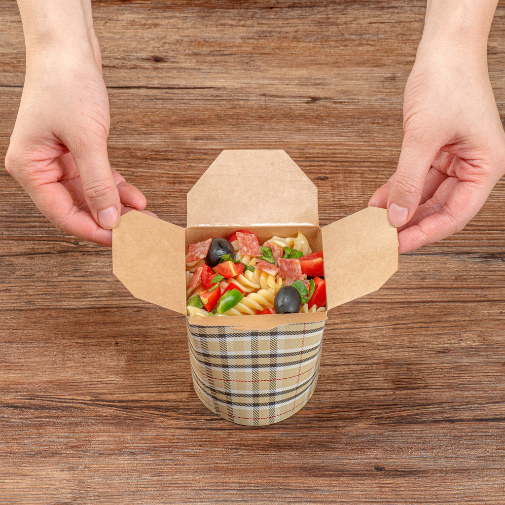 Bio Tek 16 oz Round Plaid Paper Noodle Take Out Container - 3 1/4" x 3" x 4" -50 count box
