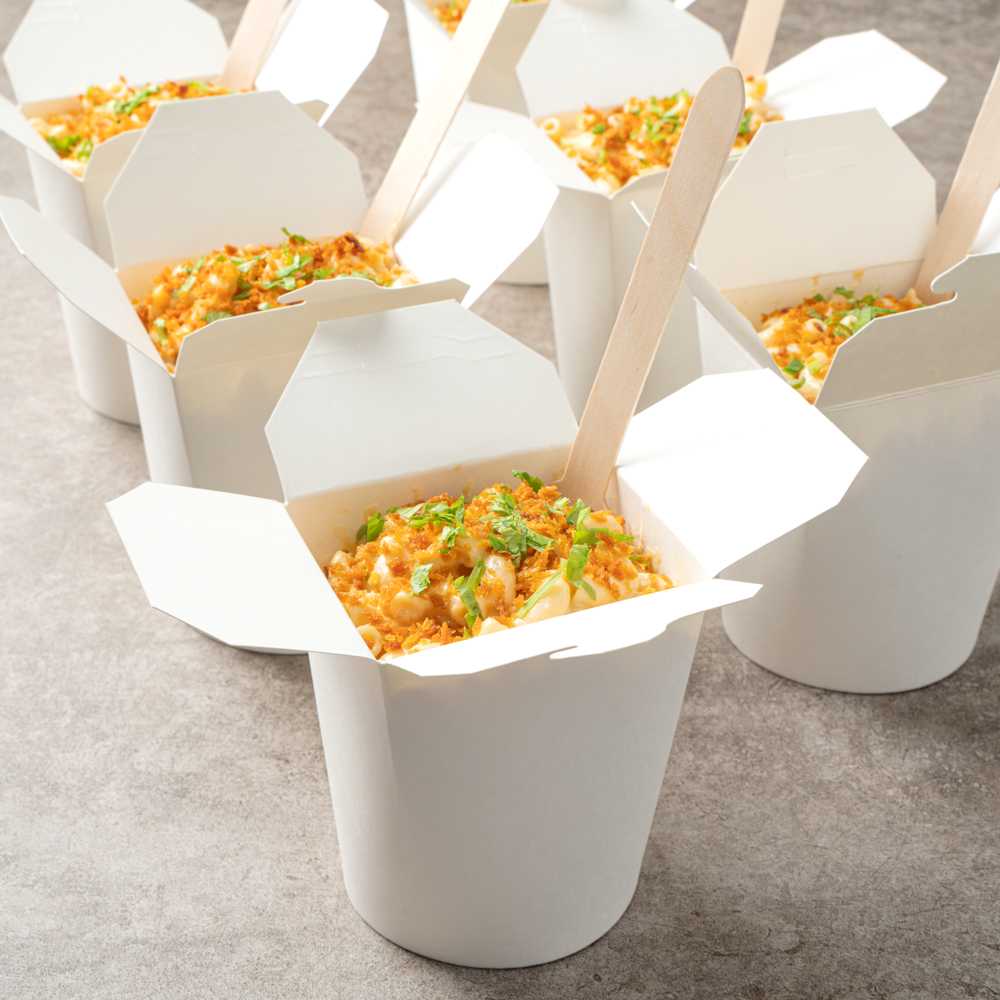 Bio Tek 16 oz Round White Paper Noodle Take Out Container - 3 1/4" x 3" x 4" - 50 count box